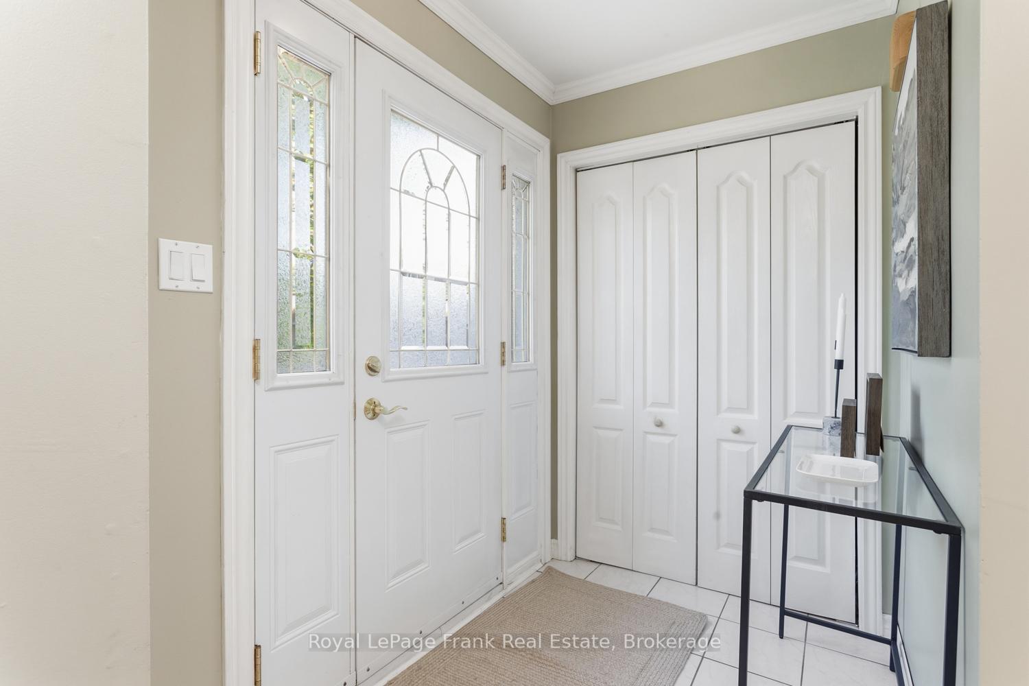 Photo 5 of 14 Beecroft Court, Whitby, Lynde Creek — HOMEH