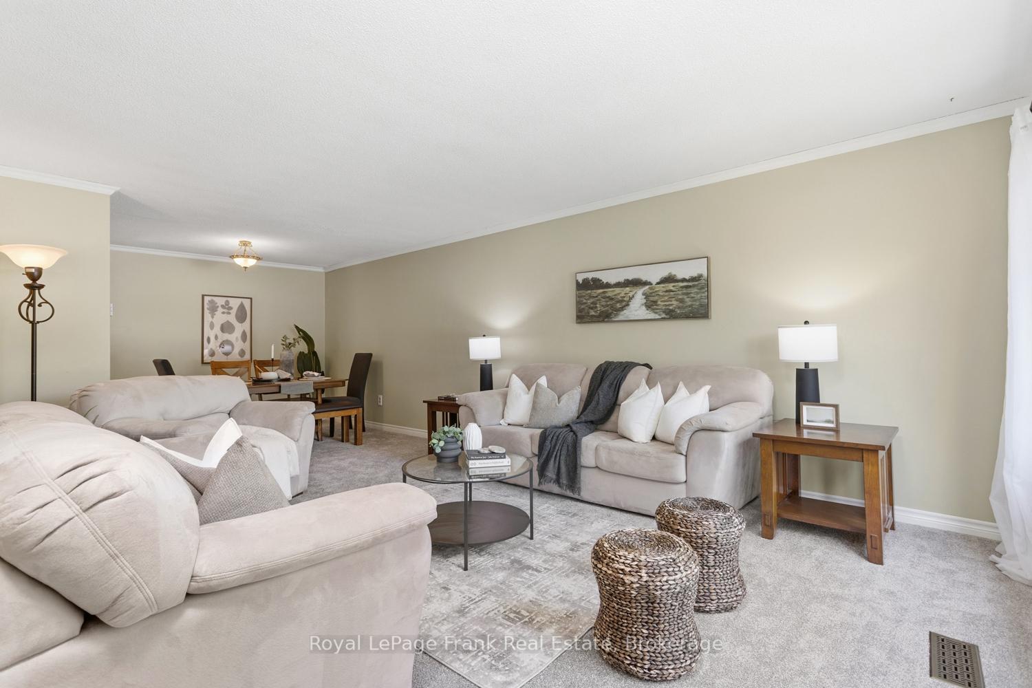 Photo 6 of 14 Beecroft Court, Whitby, Lynde Creek — HOMEH