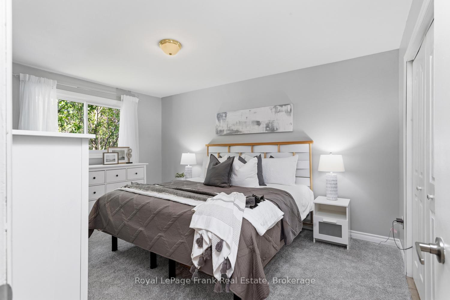 Photo 21 of 14 Beecroft Court, Whitby, Lynde Creek — HOMEH