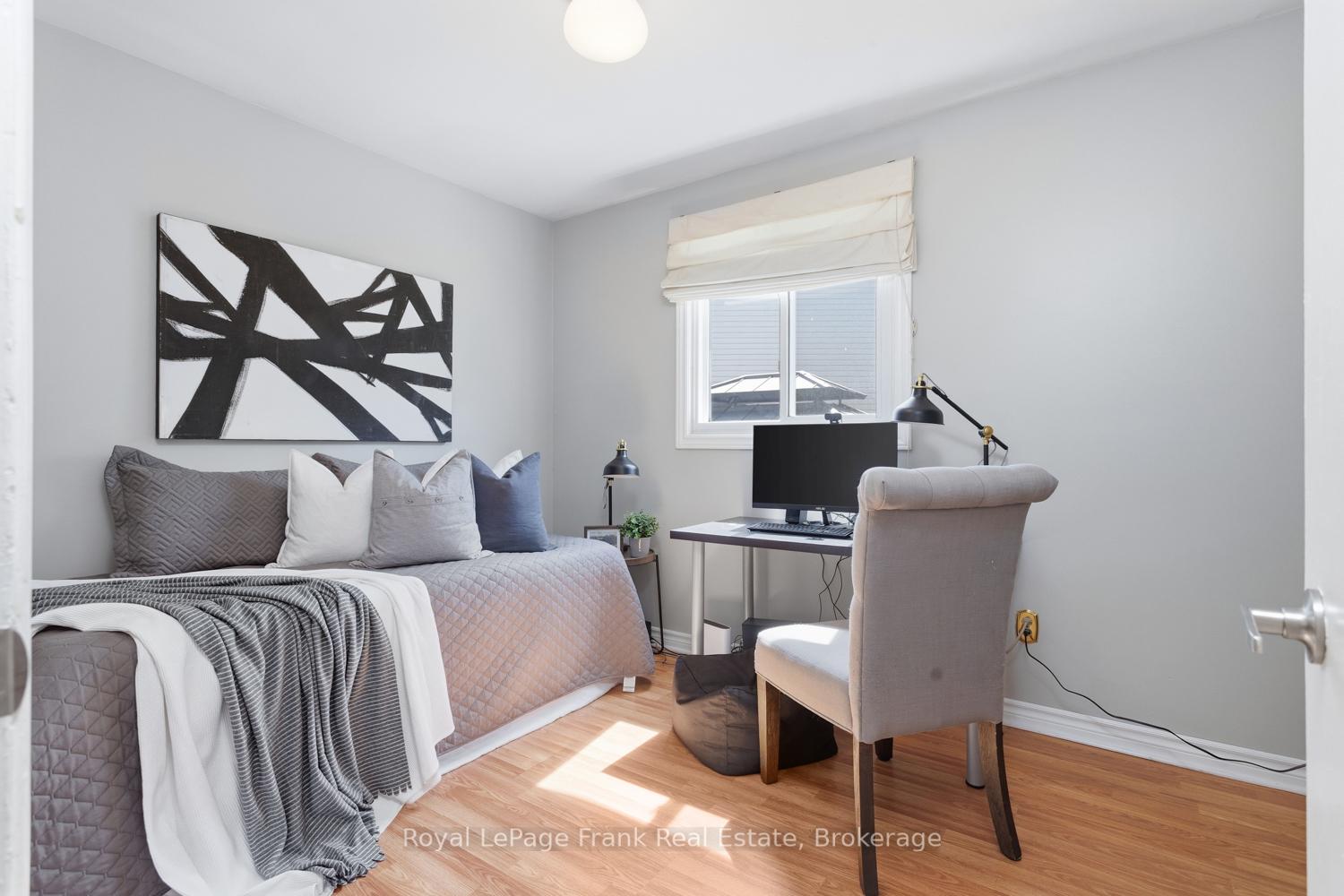Photo 25 of 14 Beecroft Court, Whitby, Lynde Creek — HOMEH