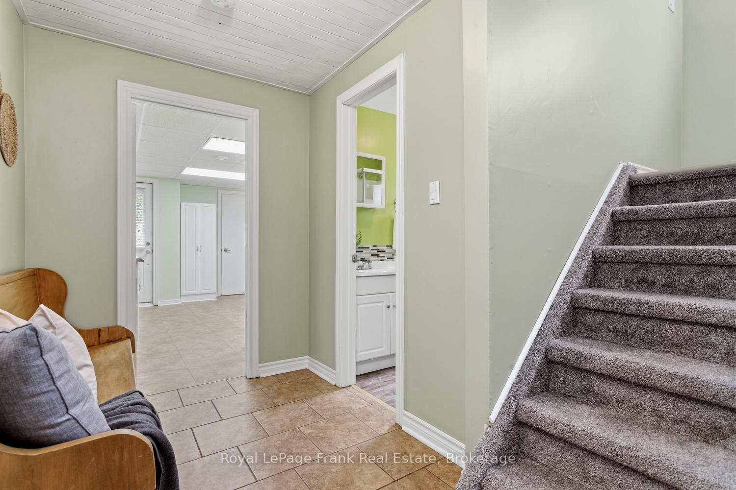 Photo 26 of 14 Beecroft Court, Whitby, Lynde Creek — HOMEH