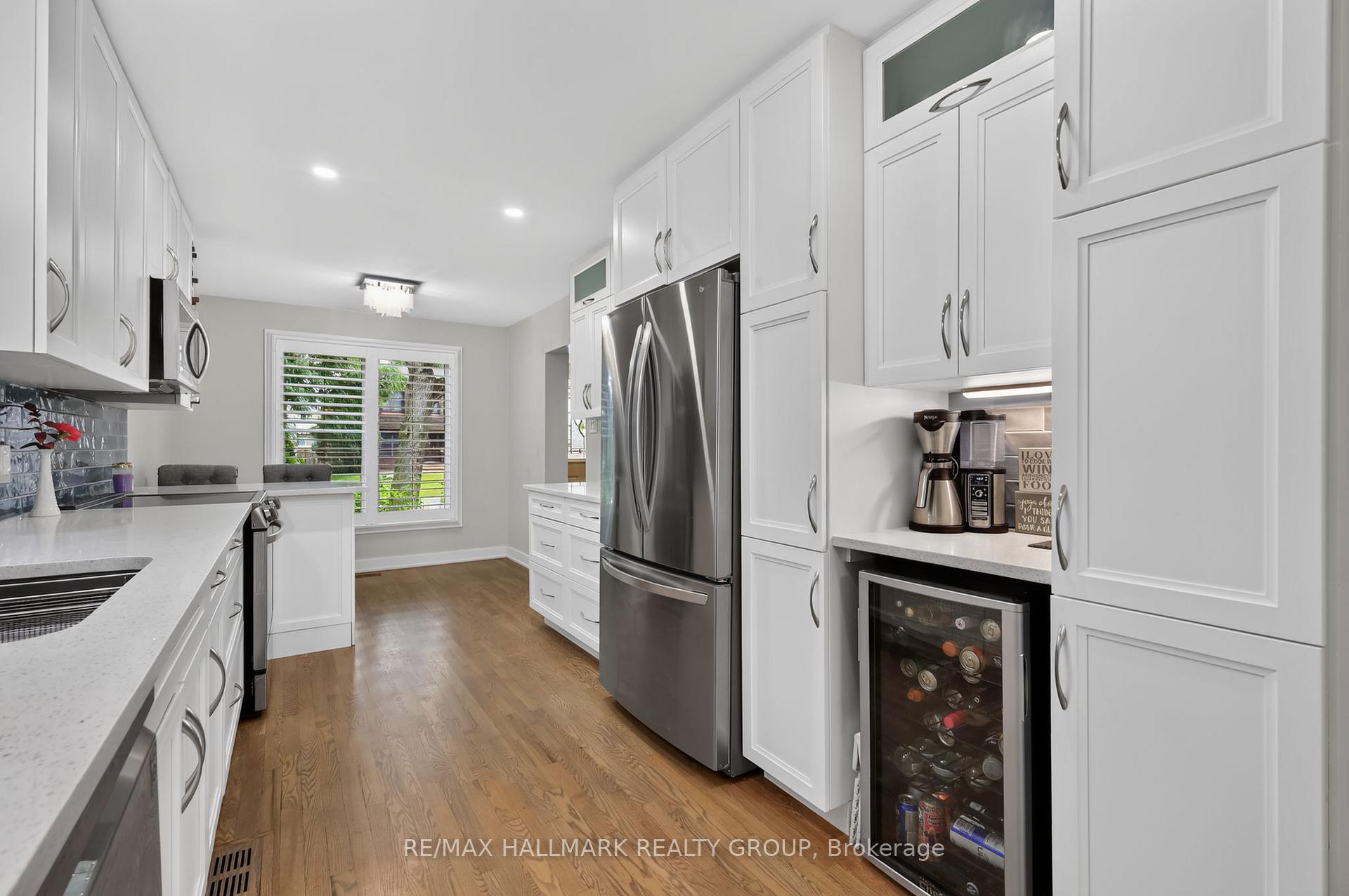 Photo 8 of 1084 St Germain Crescent, Ottawa, Convent Glen North — HOMEH