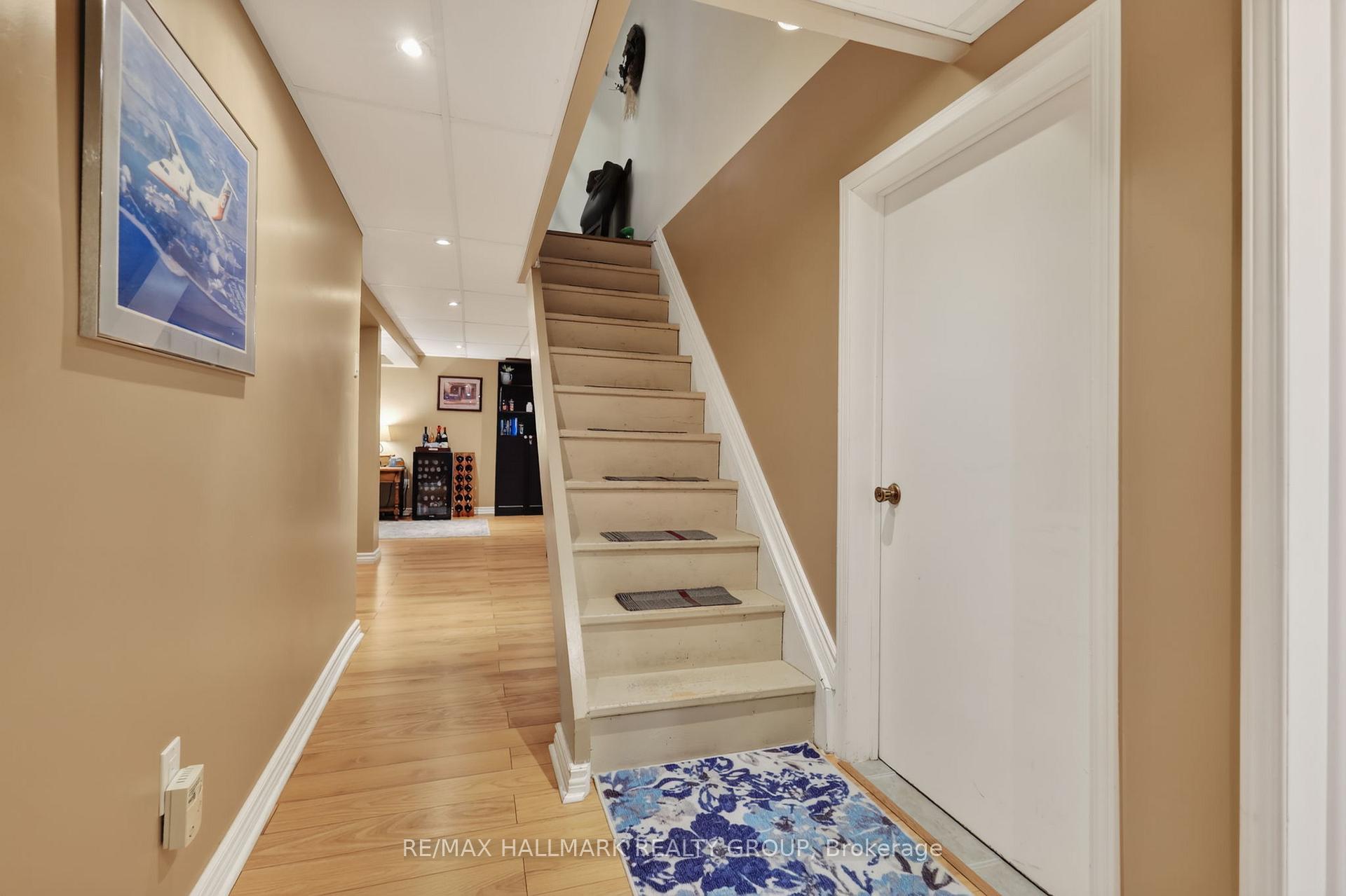 Photo 27 of 1084 St Germain Crescent, Ottawa, Convent Glen North — HOMEH