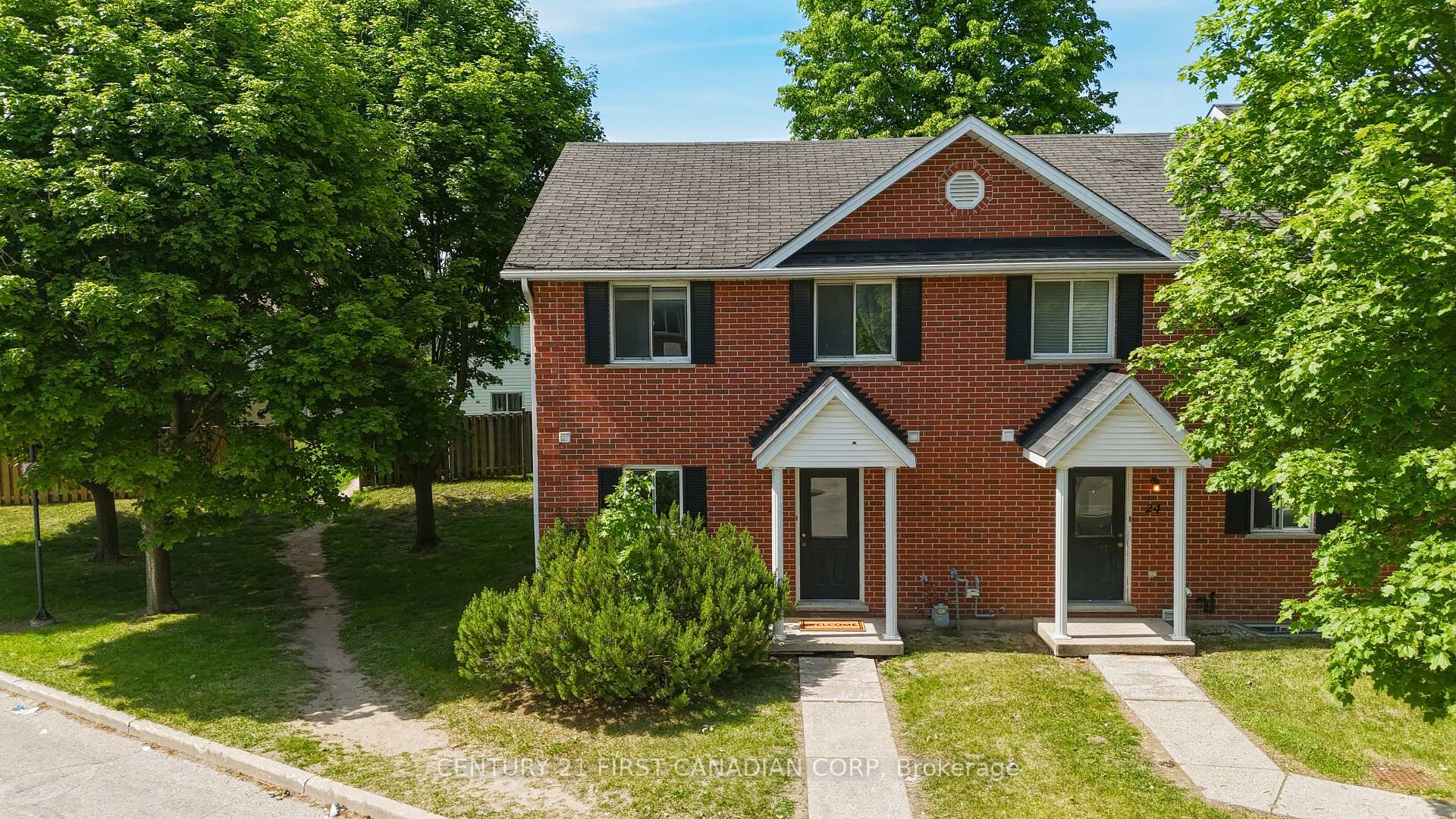 Photo 1 of Unit 25, 190 Fleming Drive, London, East D — HOMEH