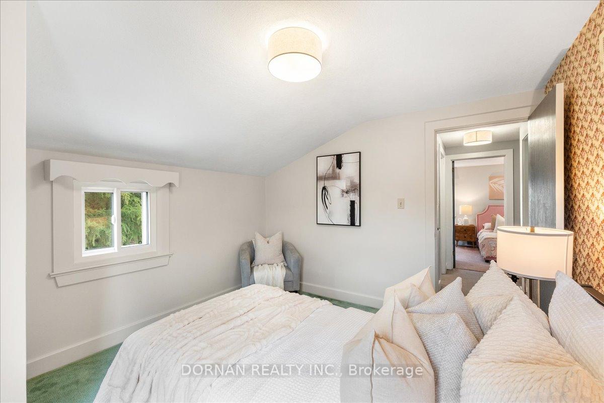 Photo 18 of 470 King Street E, Oshawa, O'Neill — HOMEH