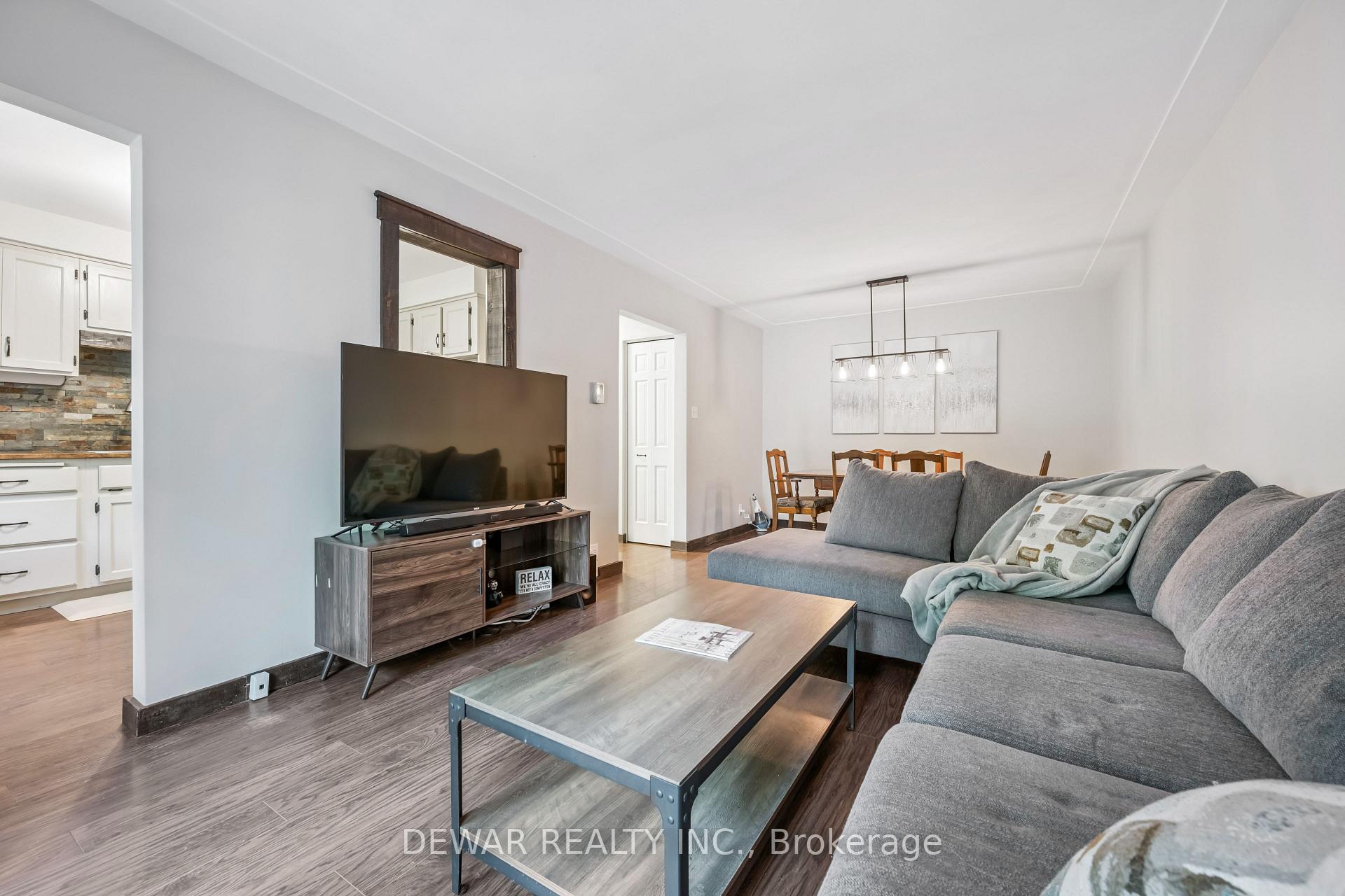 Photo 14 of Unit 3, 13 Centre Street, Woolwich, Elmira — HOMEH