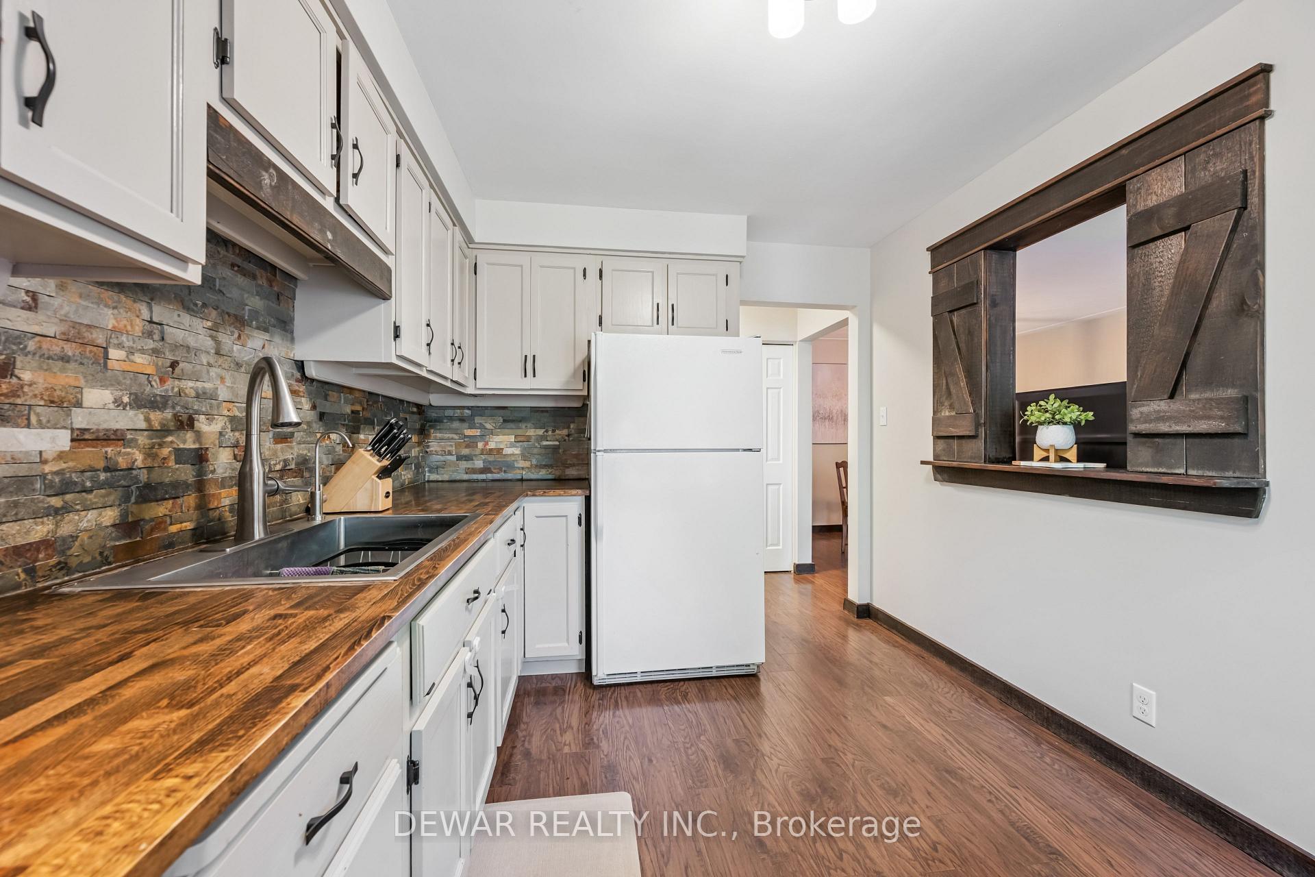 Photo 20 of Unit 3, 13 Centre Street, Woolwich, Elmira — HOMEH