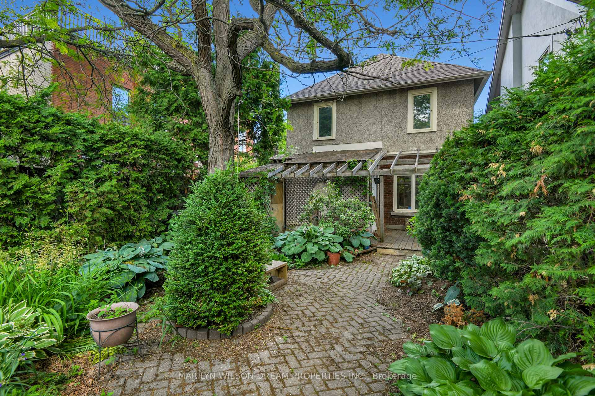 Photo 4 of 60 Queen Elizabeth Driveway Drive, Ottawa — HOMEH