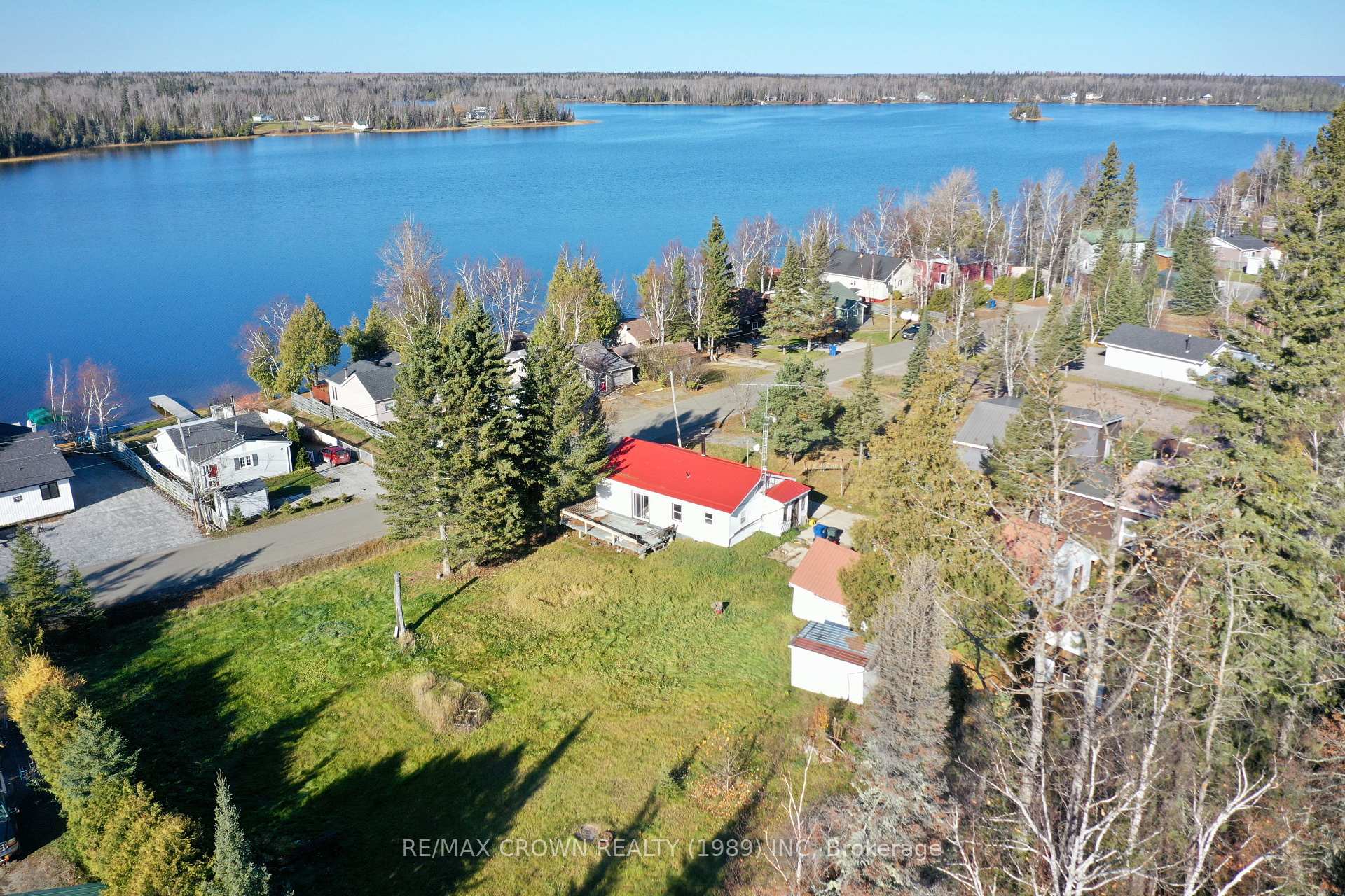 Photo 4 of Unit Moonbeam, 42 Lefebvre Peninsula Road, Kapuskasing — HOMEH