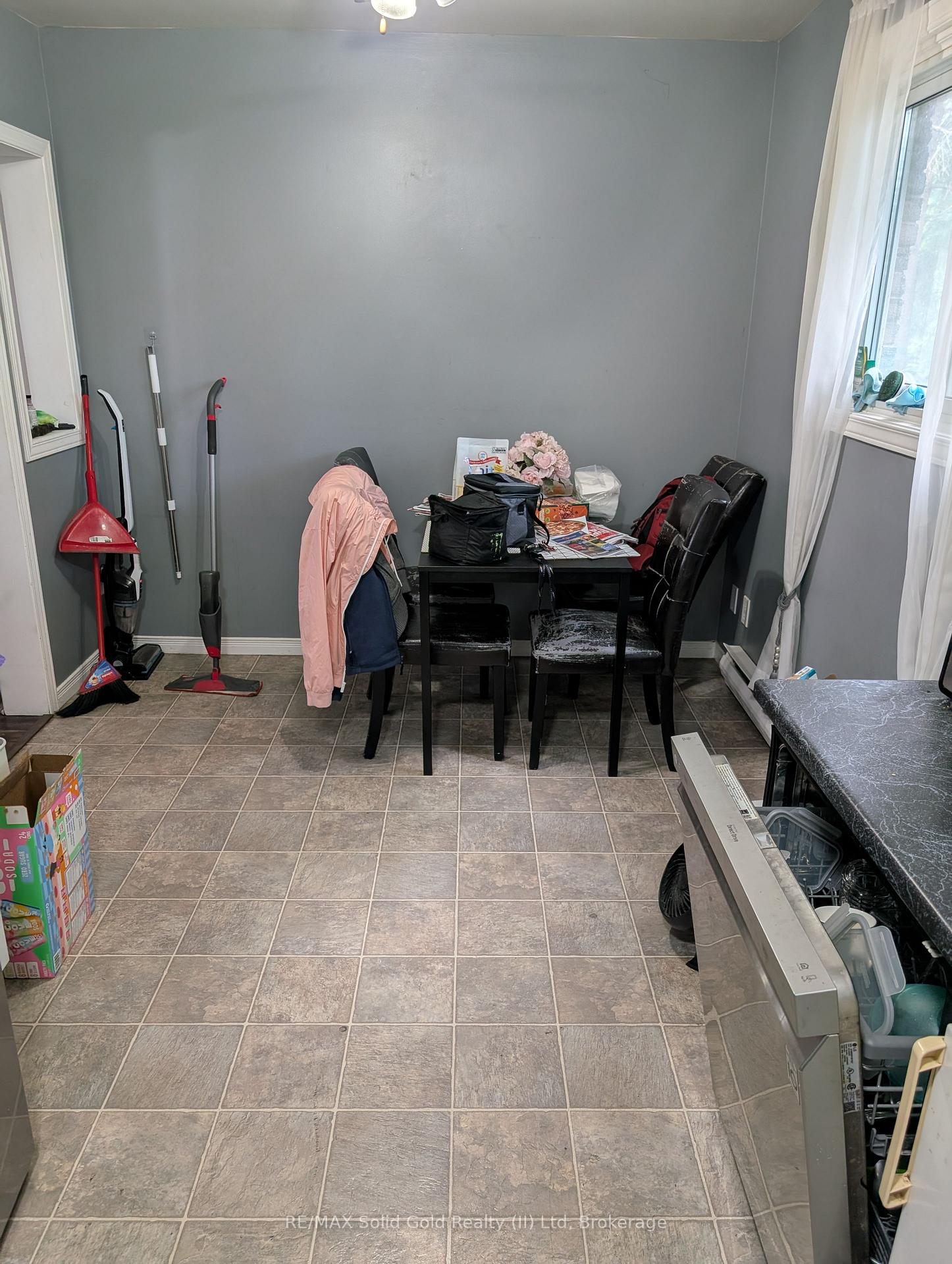 Photo 13 of Unit 15, 70 Morgan Avenue, Kitchener, Chicopee/Freeport — HOMEH