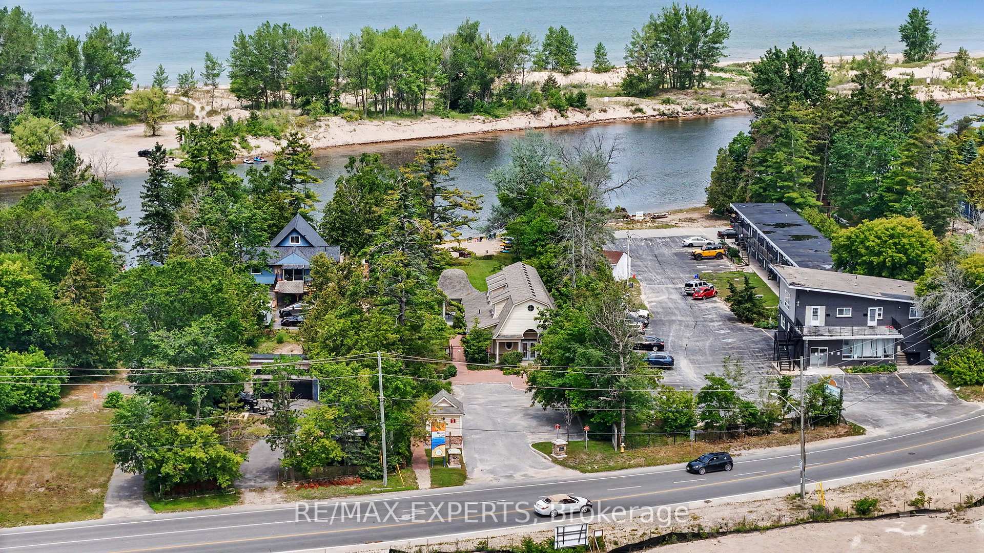 Photo 40 of 58 Savannah Crescent, Wasaga Beach — HOMEH