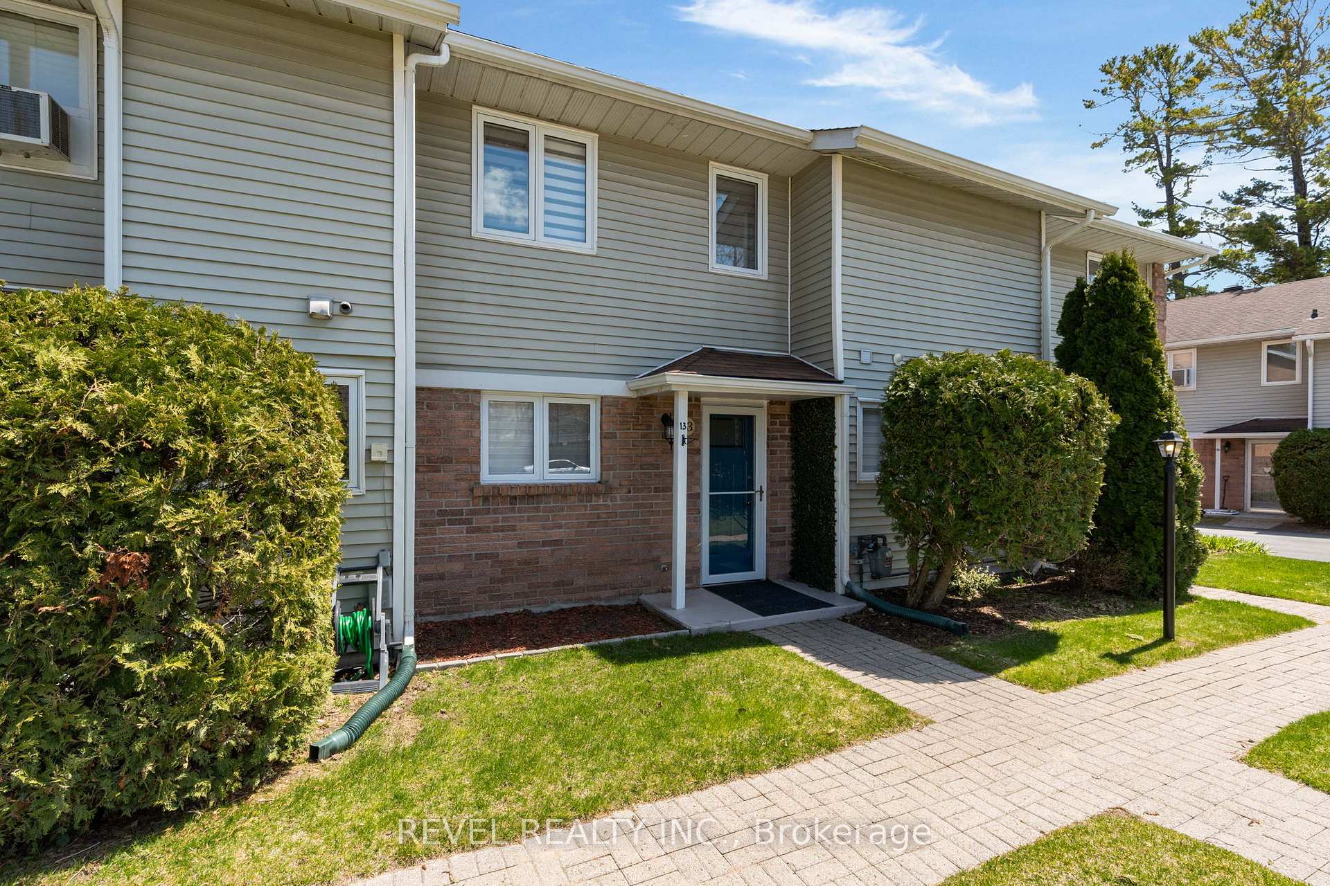 Photo 3 of Unit 13, 39 28th Street S, Wasaga Beach — HOMEH