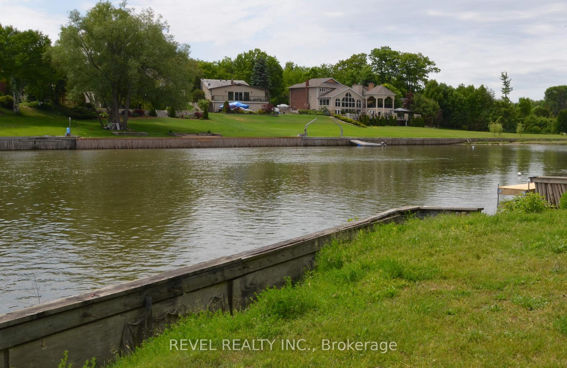 Photo 33 of Unit 13, 39 28th Street S, Wasaga Beach — HOMEH
