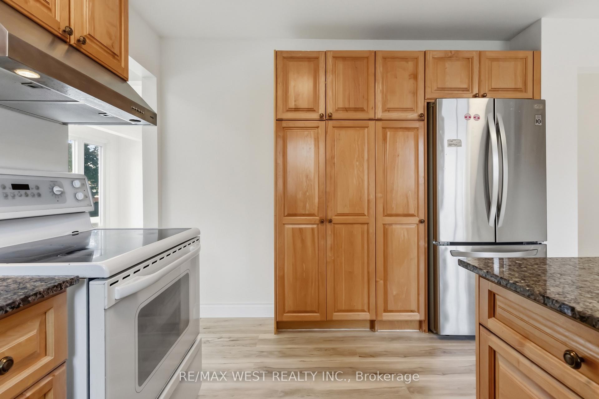 Photo 10 of 95 Crayford Drive, Scarborough, Steeles — HOMEH