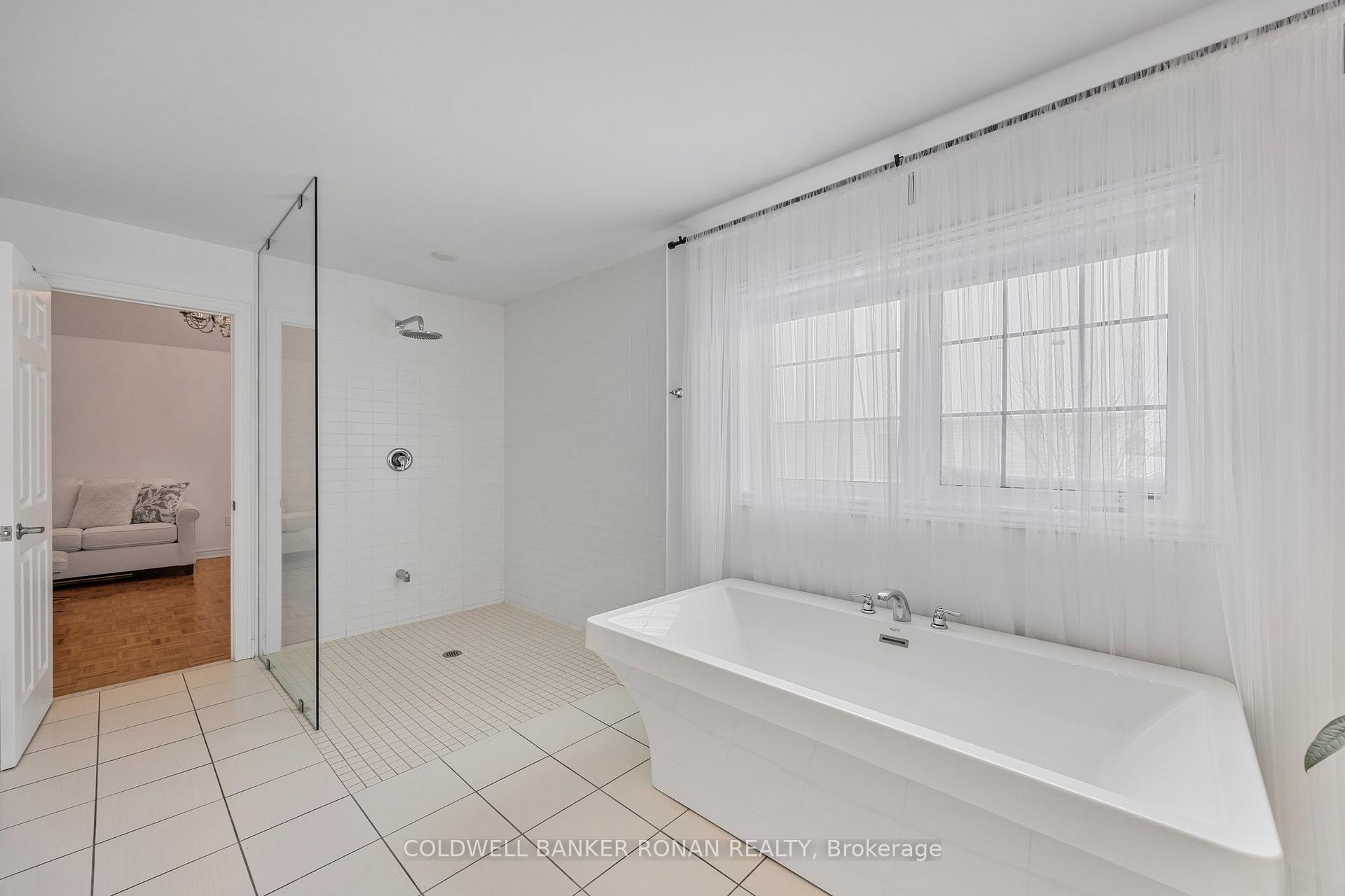 Photo 45 of 71 Cauthers Crescent, New Tecumseth, Rural New Tecumseth — HOMEH