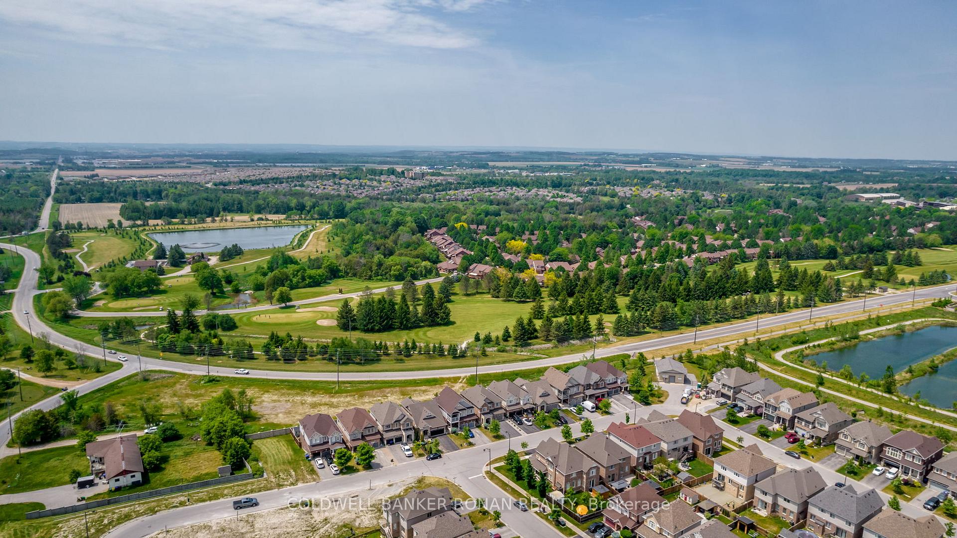 Photo 87 of 71 Cauthers Crescent, New Tecumseth, Rural New Tecumseth — HOMEH