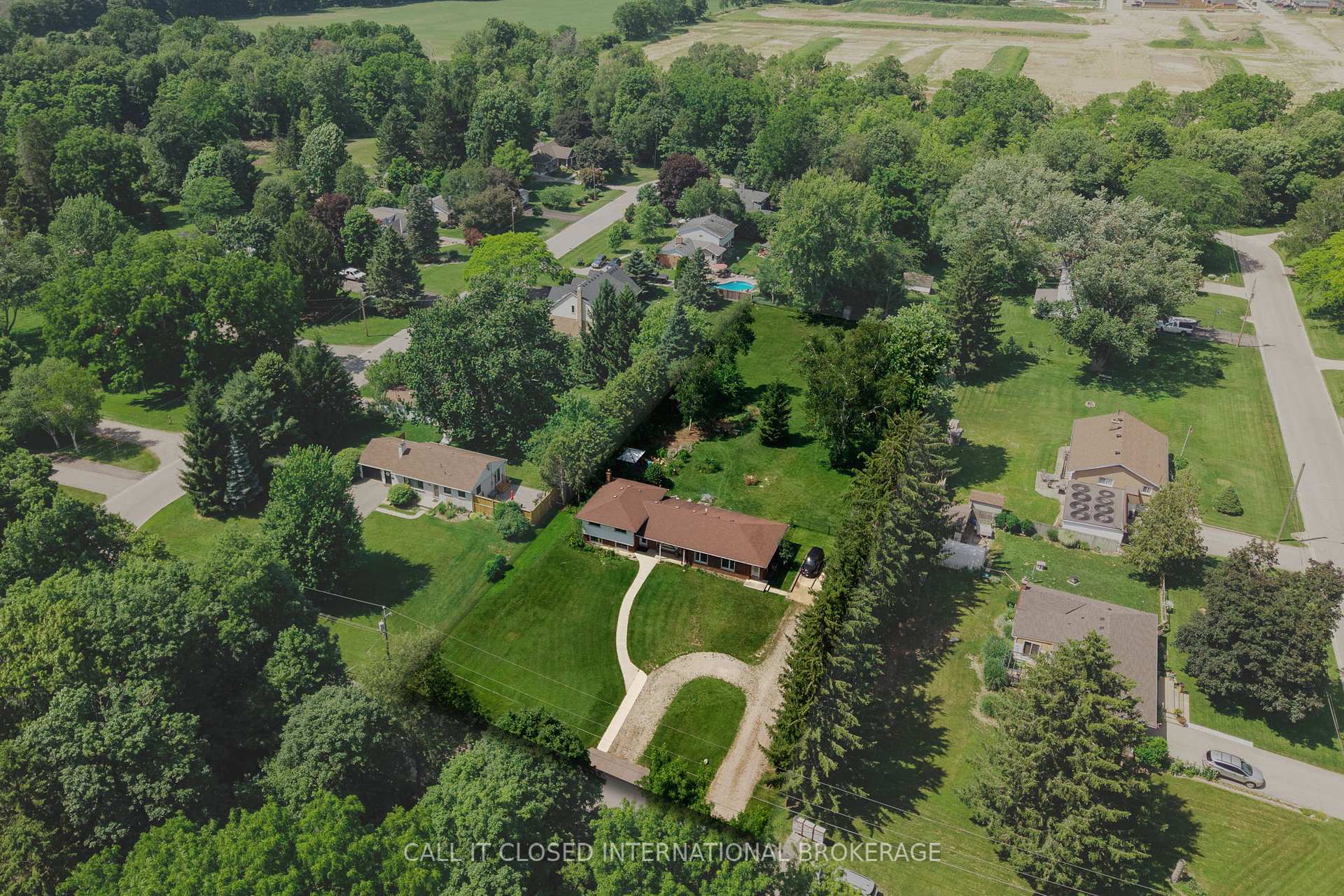 Photo 1 of 17 Karen Street, Central Elgin, Rural Central Elgin — HOMEH