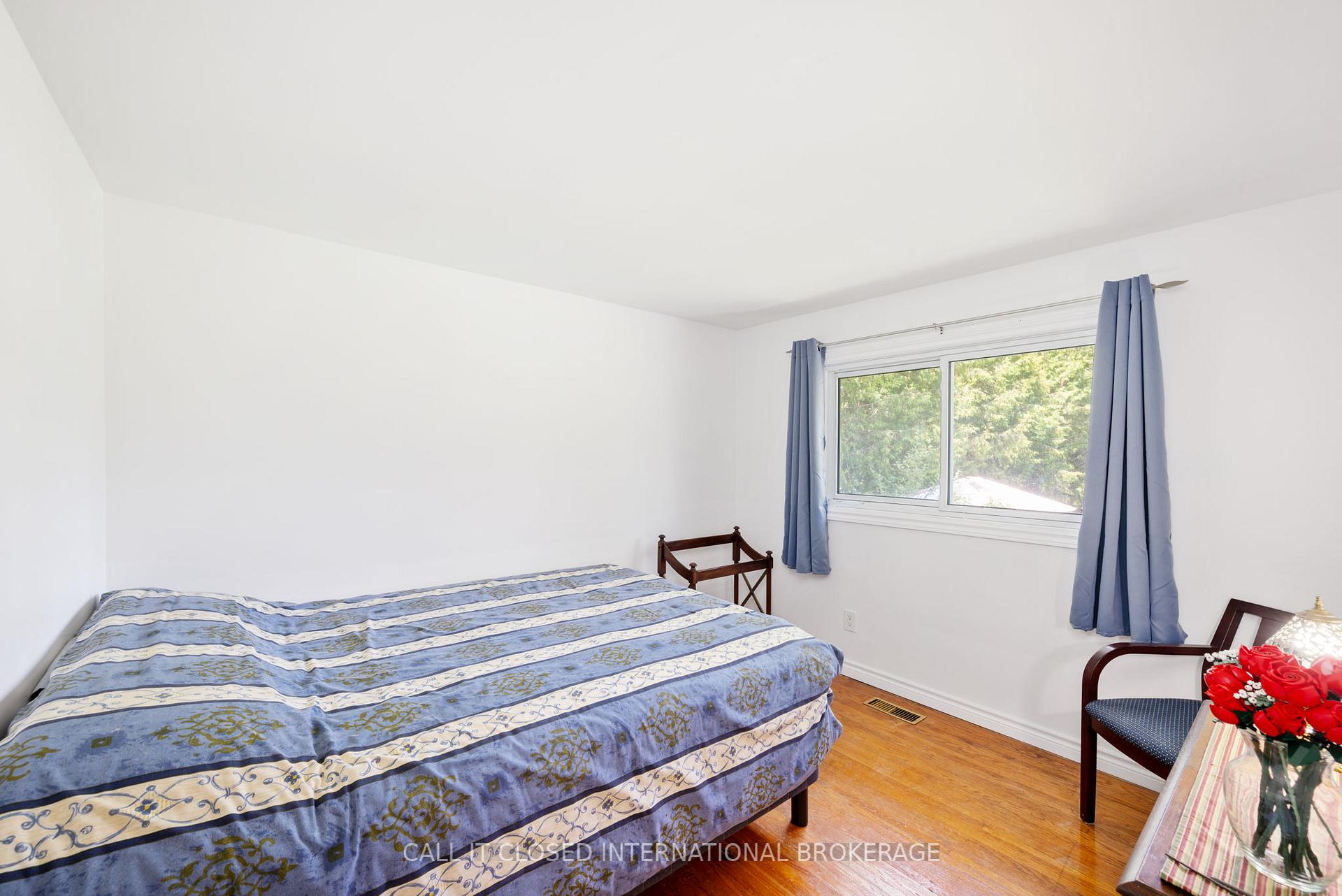 Photo 20 of 17 Karen Street, Central Elgin, Rural Central Elgin — HOMEH