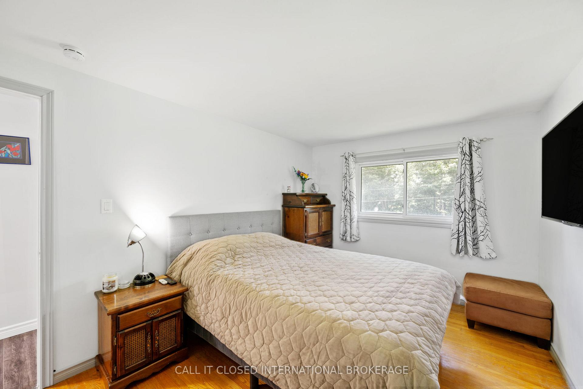 Photo 23 of 17 Karen Street, Central Elgin, Rural Central Elgin — HOMEH