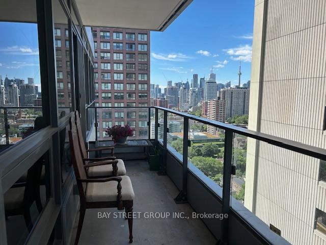 Photo 12 of Unit 1802, 395 Bloor Street E, Toronto, North St. James Town — HOMEH