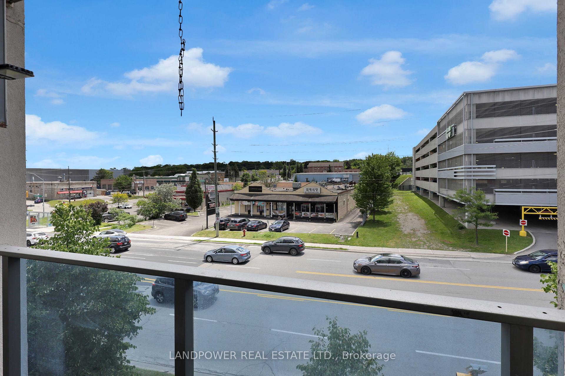 Photo 21 of Unit 301, 160 Wellington Street E, Aurora, Aurora Village — HOMEH