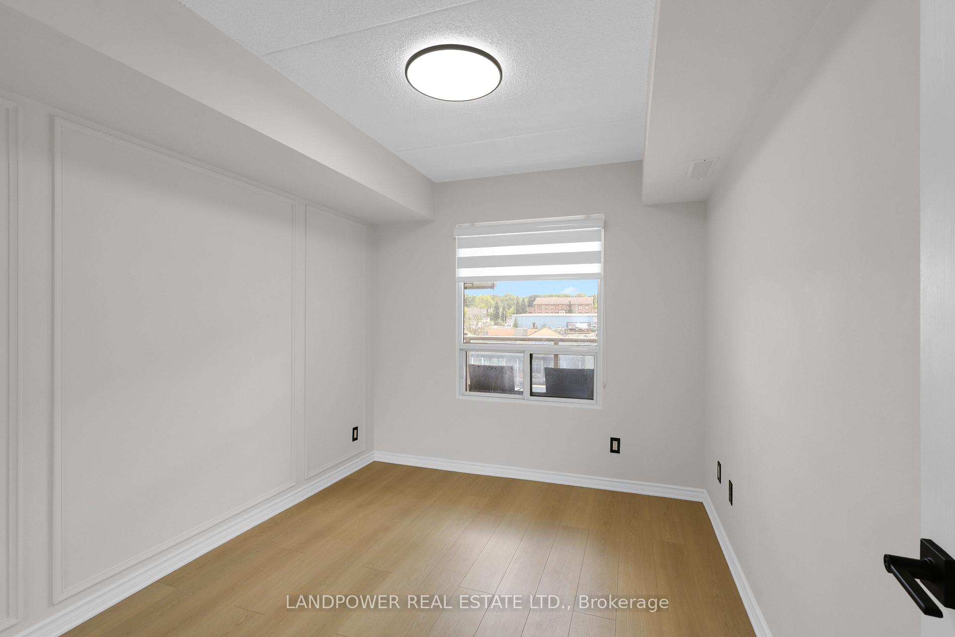 Photo 28 of Unit 301, 160 Wellington Street E, Aurora, Aurora Village — HOMEH