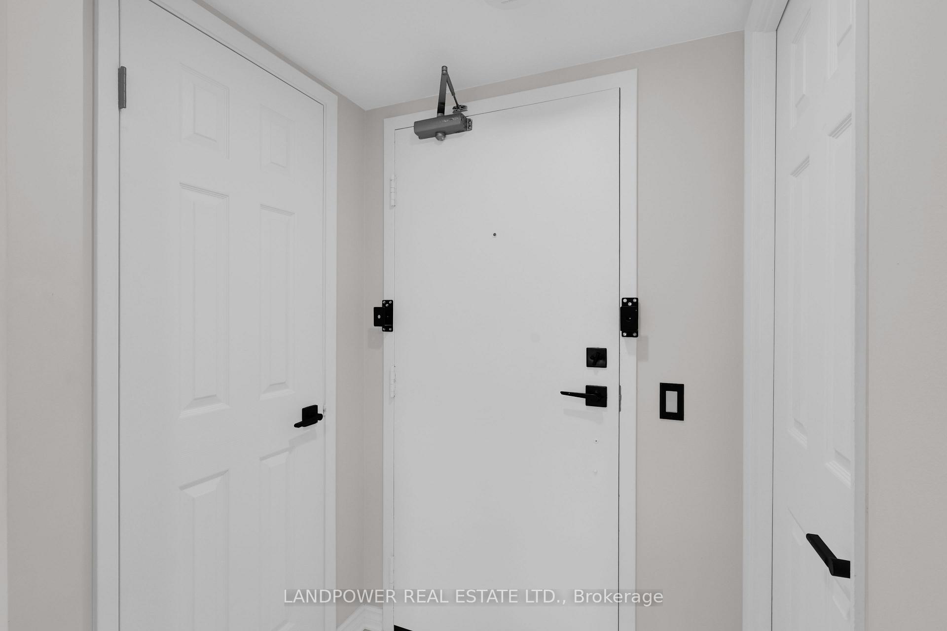 Photo 50 of Unit 301, 160 Wellington Street E, Aurora, Aurora Village — HOMEH