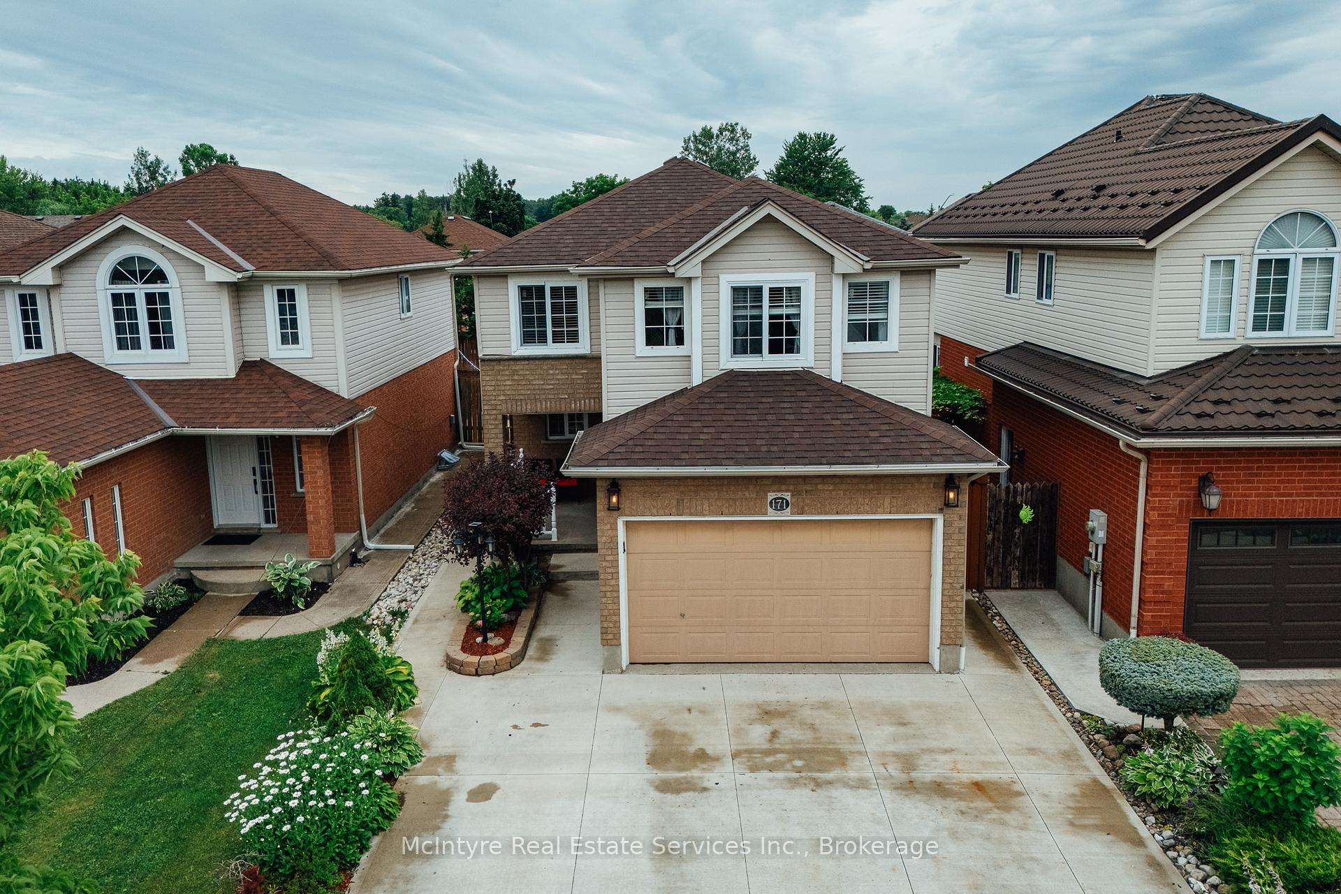 Photo 3 of 171 McNichol Drive, Cambridge, Little's Corners — HOMEH