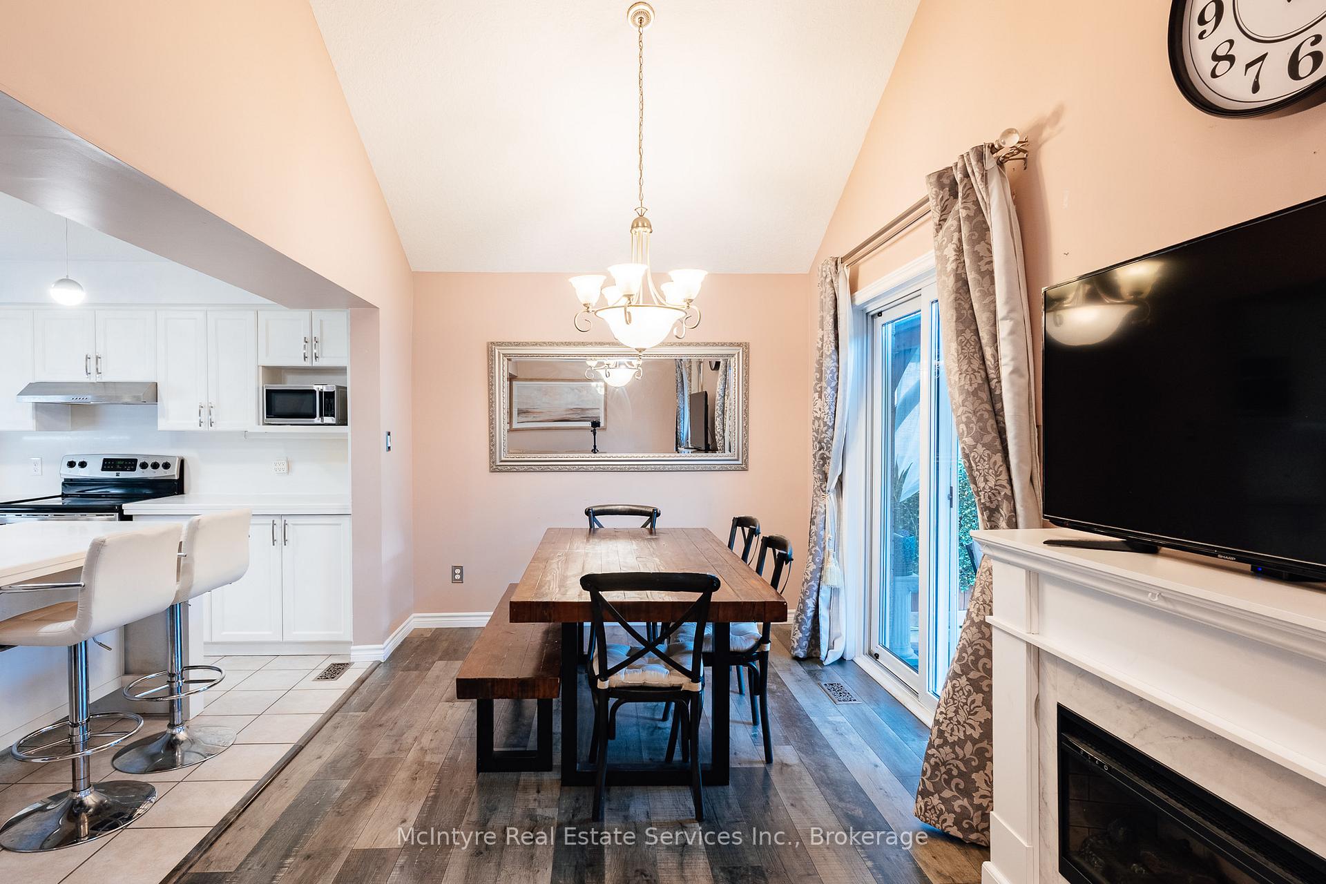 Photo 12 of 171 McNichol Drive, Cambridge, Little's Corners — HOMEH