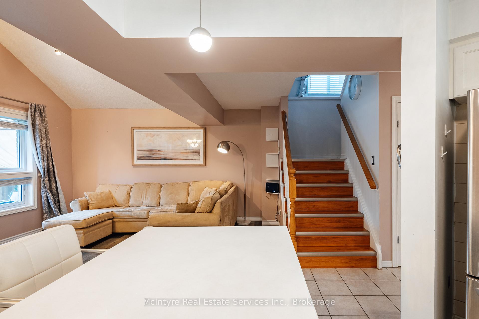 Photo 15 of 171 McNichol Drive, Cambridge, Little's Corners — HOMEH