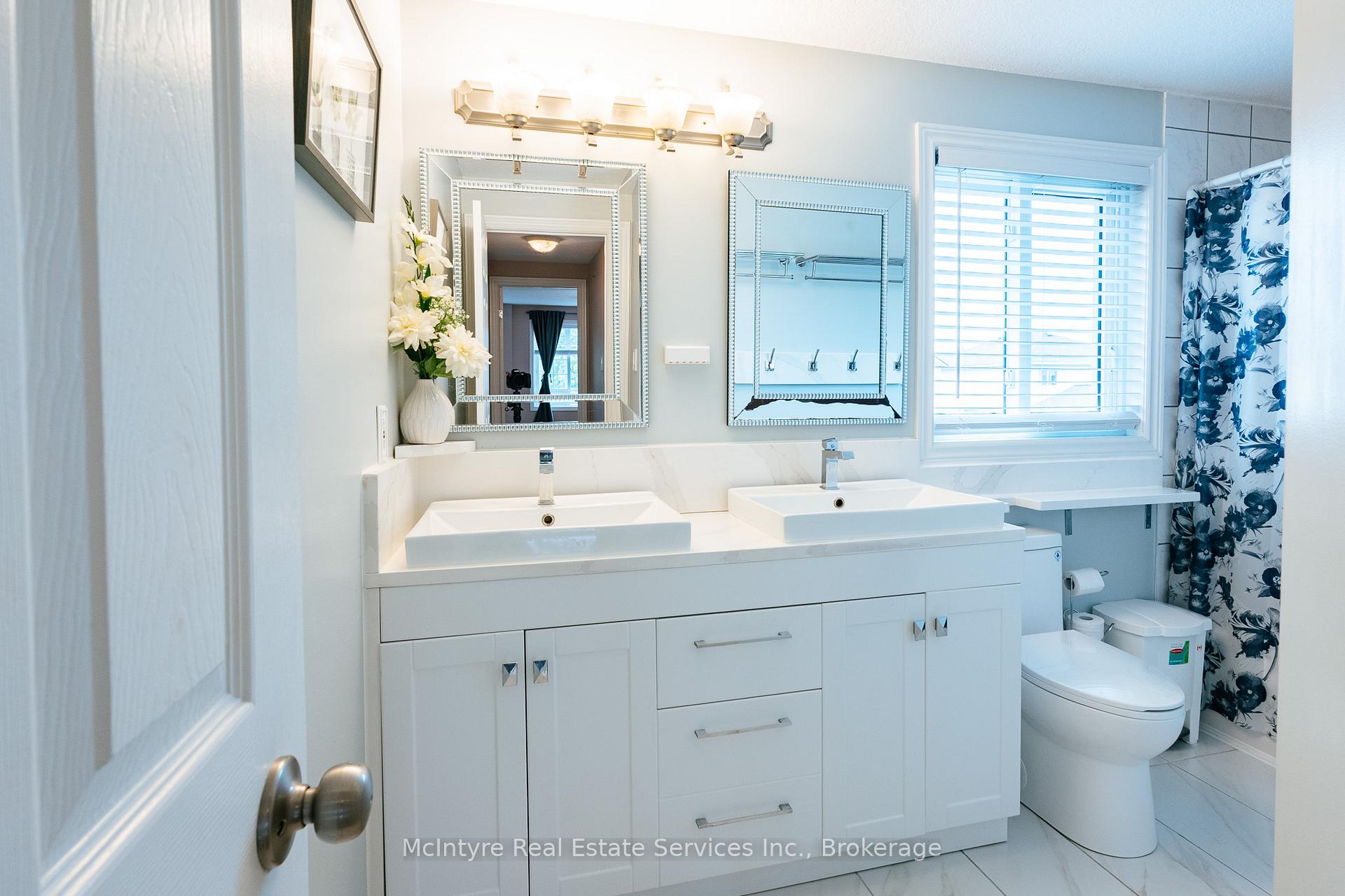 Photo 19 of 171 McNichol Drive, Cambridge, Little's Corners — HOMEH