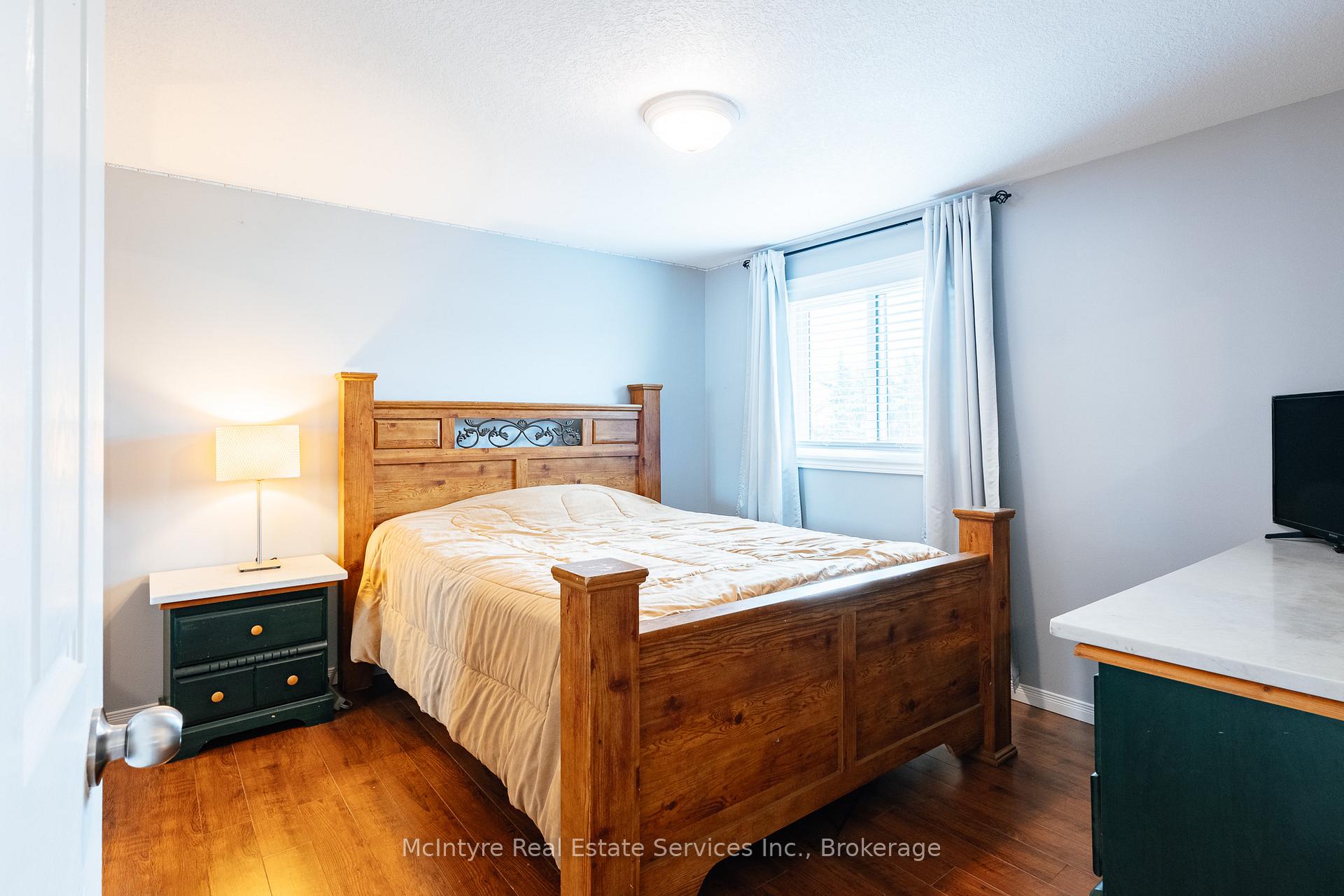 Photo 21 of 171 McNichol Drive, Cambridge, Little's Corners — HOMEH
