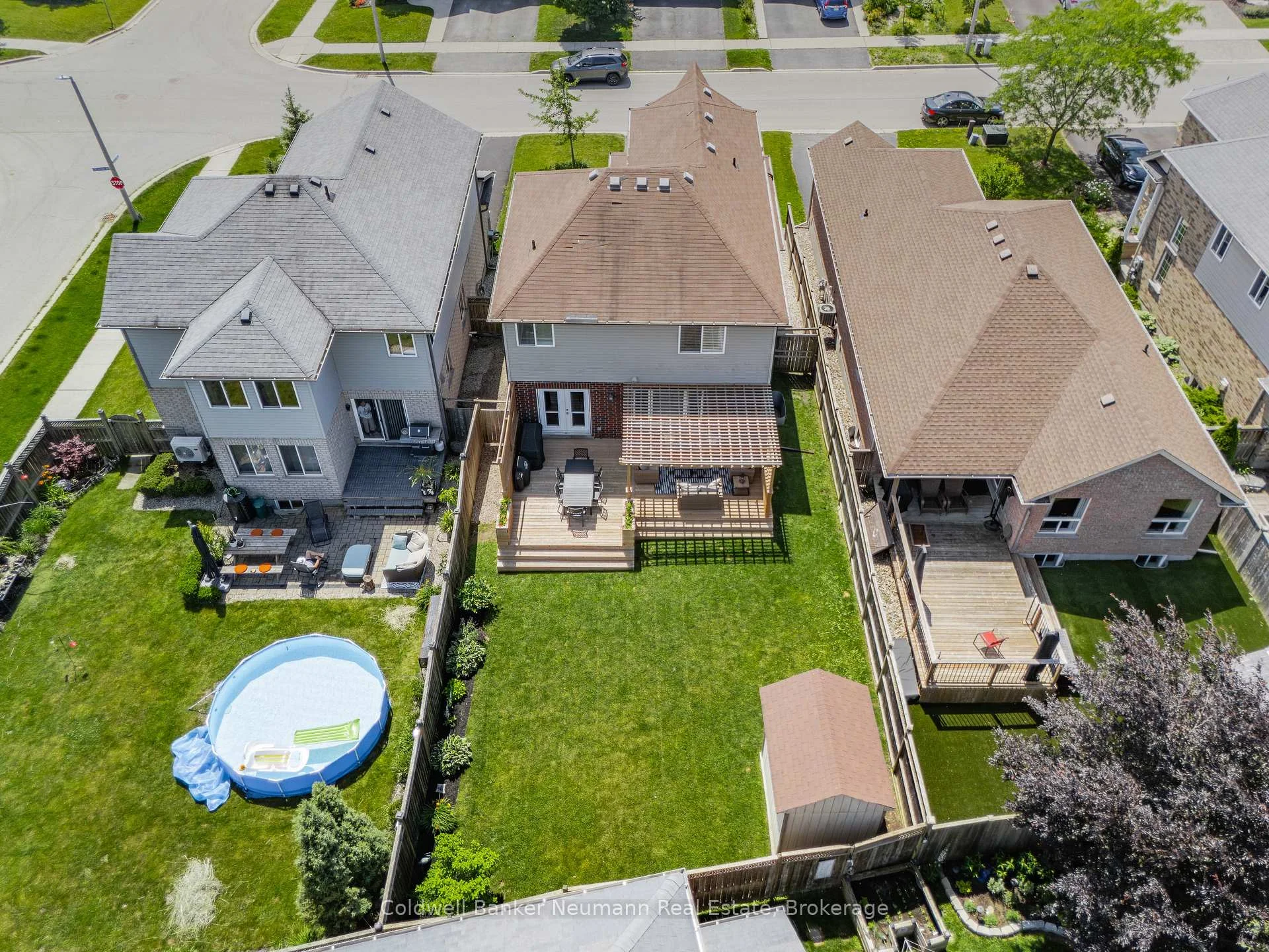 Photo 4 of 8 Creighton Avenue, Guelph, Grange Road — HOMEH