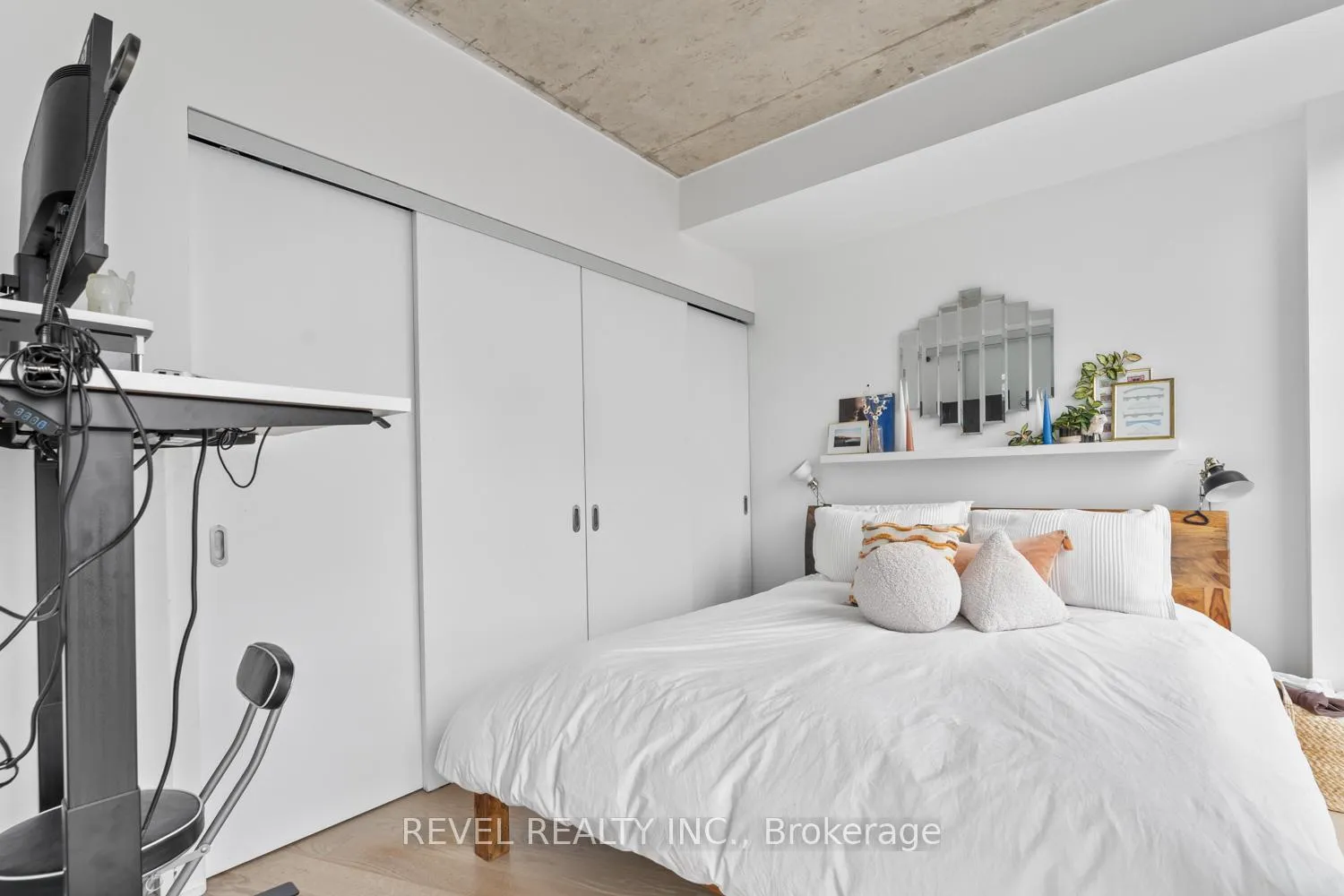 Photo 15 of Unit 806, 318 King Street E, Toronto, Moss Park — HOMEH
