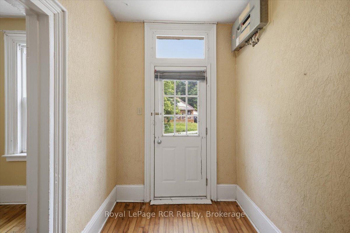 Photo 2 of 567 & 565 7th A Street E, Owen Sound — HOMEH