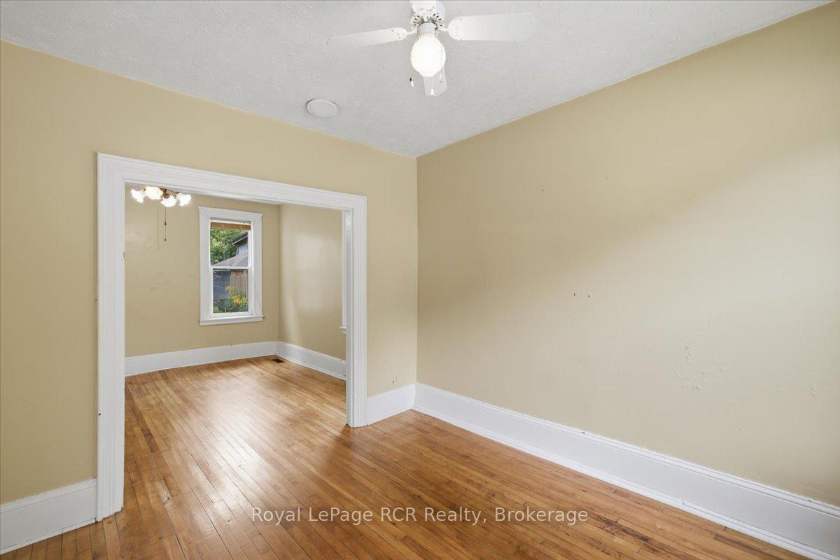 Photo 3 of 567 & 565 7th A Street E, Owen Sound — HOMEH