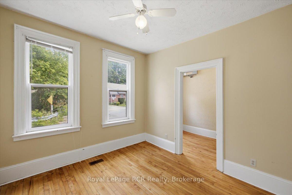 Photo 4 of 567 & 565 7th A Street E, Owen Sound — HOMEH