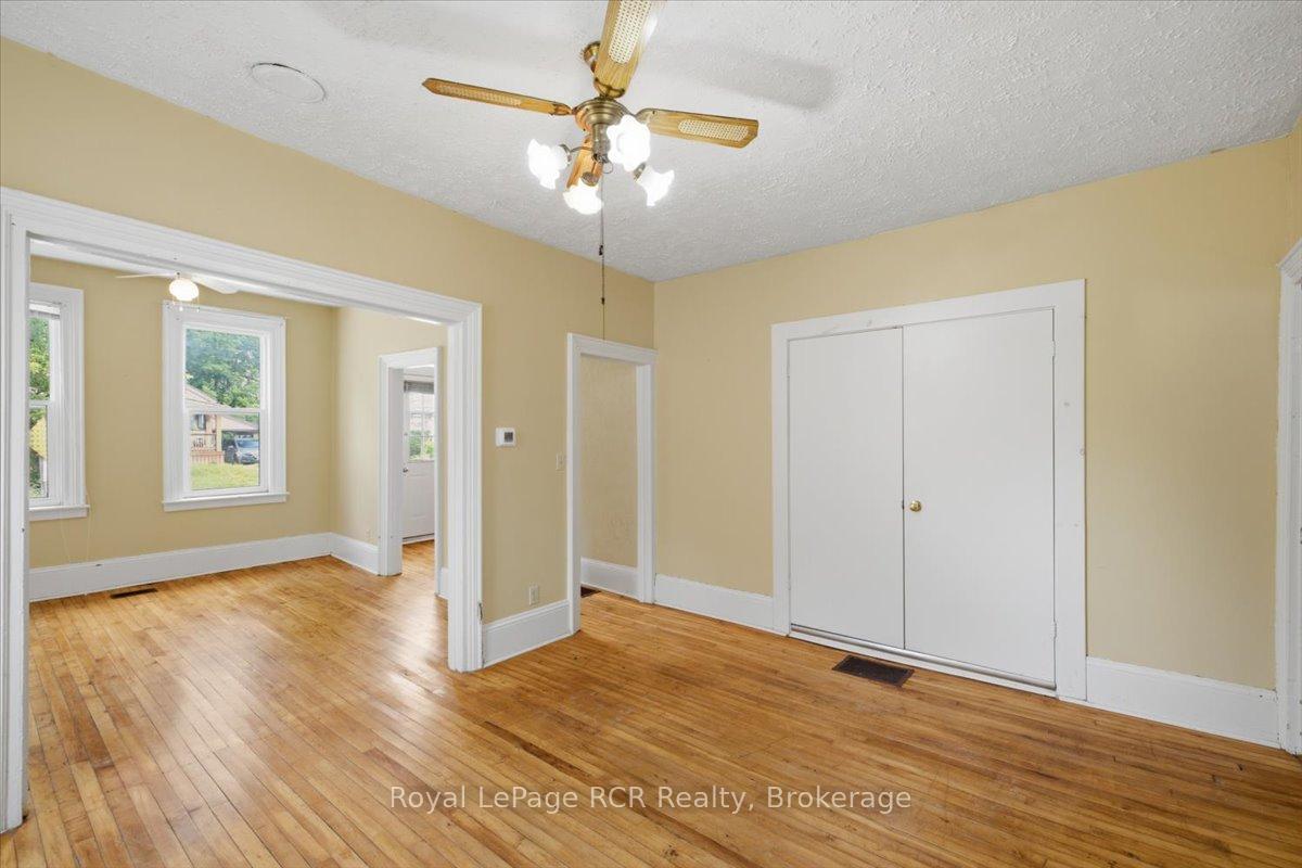 Photo 9 of 567 & 565 7th A Street E, Owen Sound — HOMEH