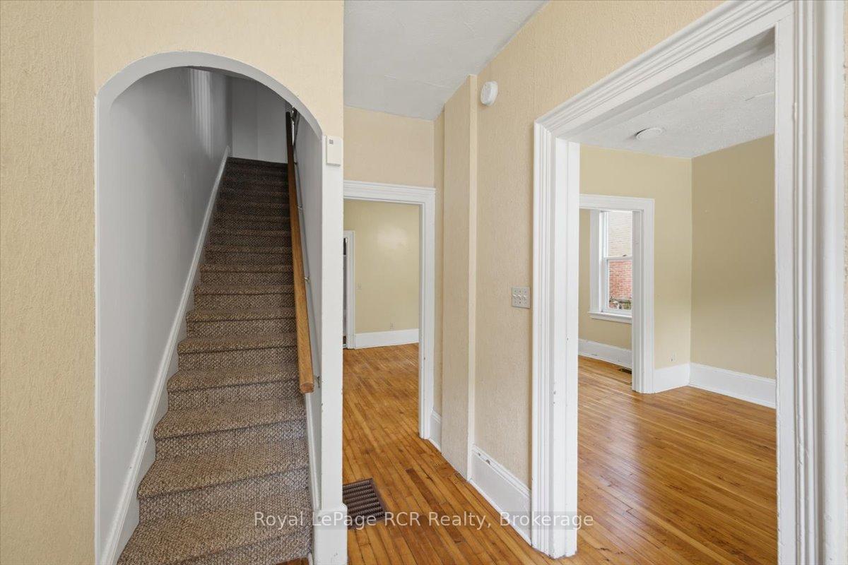 Photo 15 of 567 & 565 7th A Street E, Owen Sound — HOMEH