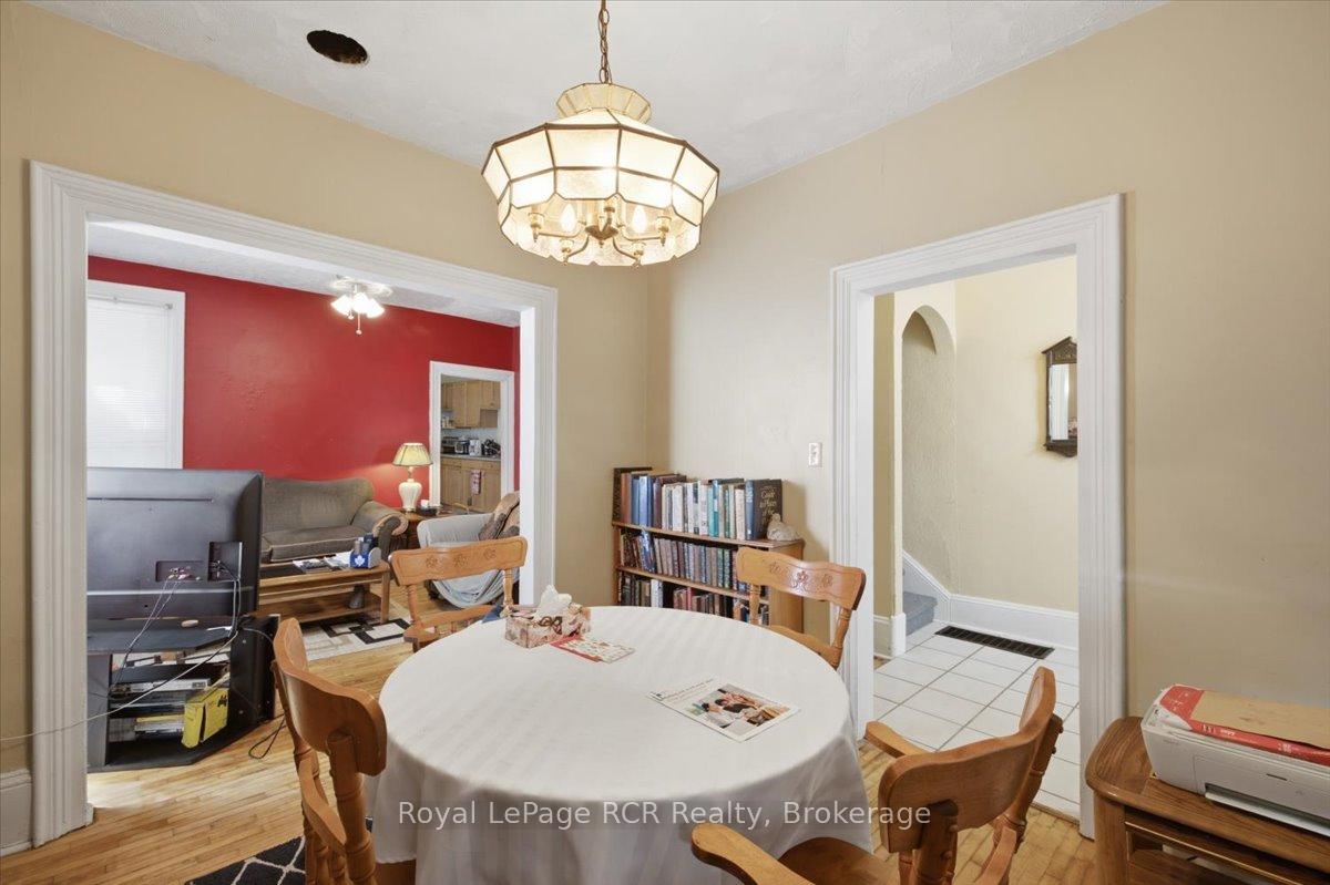 Photo 26 of 567 & 565 7th A Street E, Owen Sound — HOMEH