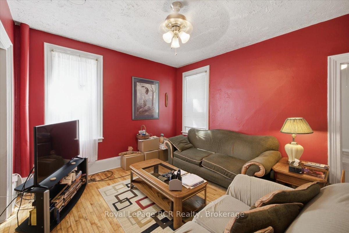 Photo 29 of 567 & 565 7th A Street E, Owen Sound — HOMEH