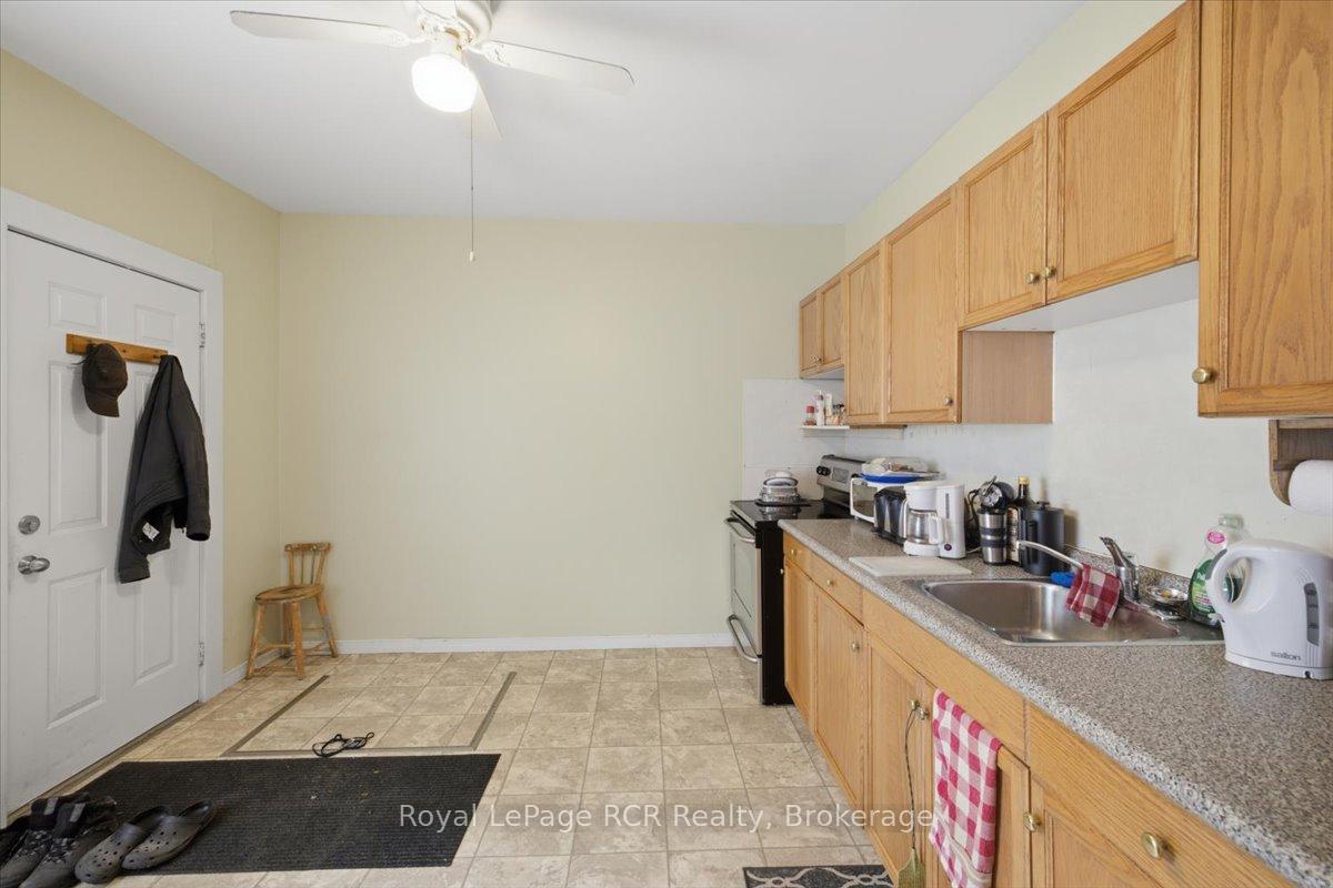 Photo 30 of 567 & 565 7th A Street E, Owen Sound — HOMEH
