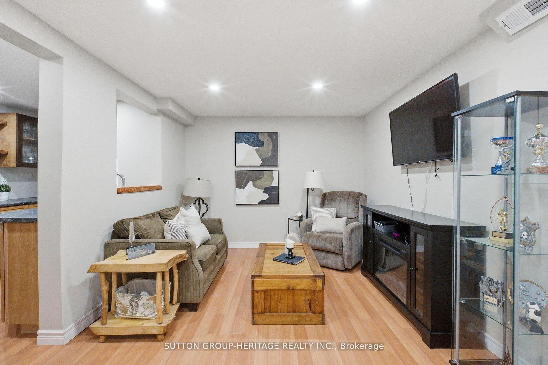 Photo 23 of 1413 Beaverbrook Court, Oshawa, Lakeview — HOMEH