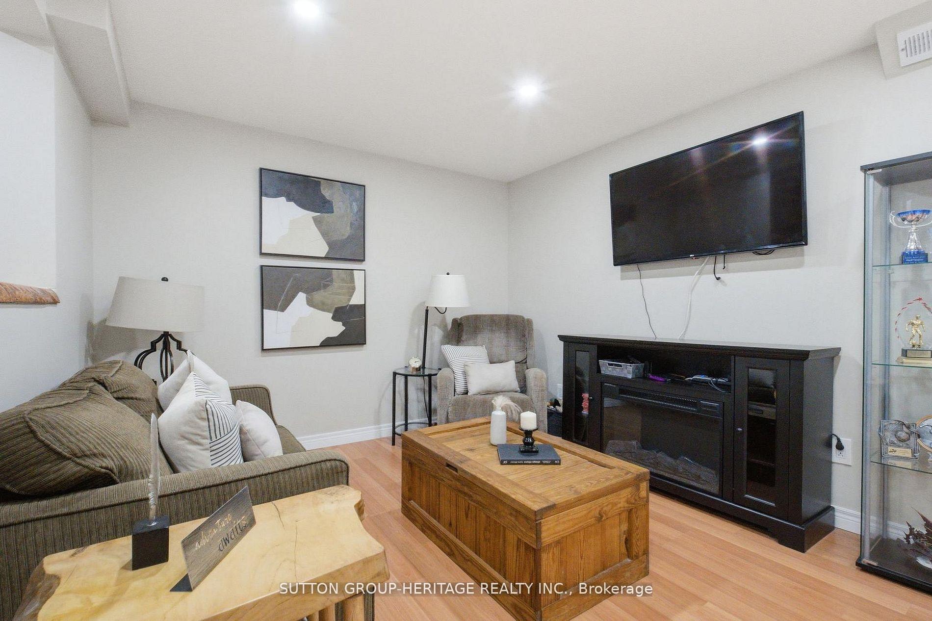 Photo 25 of 1413 Beaverbrook Court, Oshawa, Lakeview — HOMEH