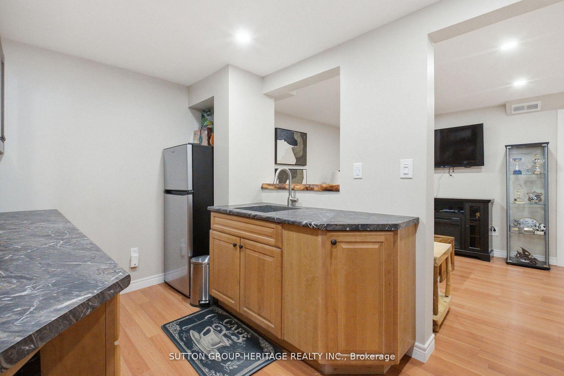 Photo 29 of 1413 Beaverbrook Court, Oshawa, Lakeview — HOMEH