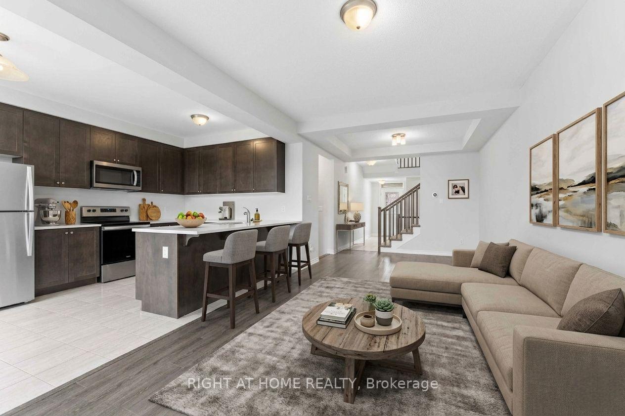 Photo 8 of 404 Edgevalley Court, Ottawa, Stittsville (North) — HOMEH