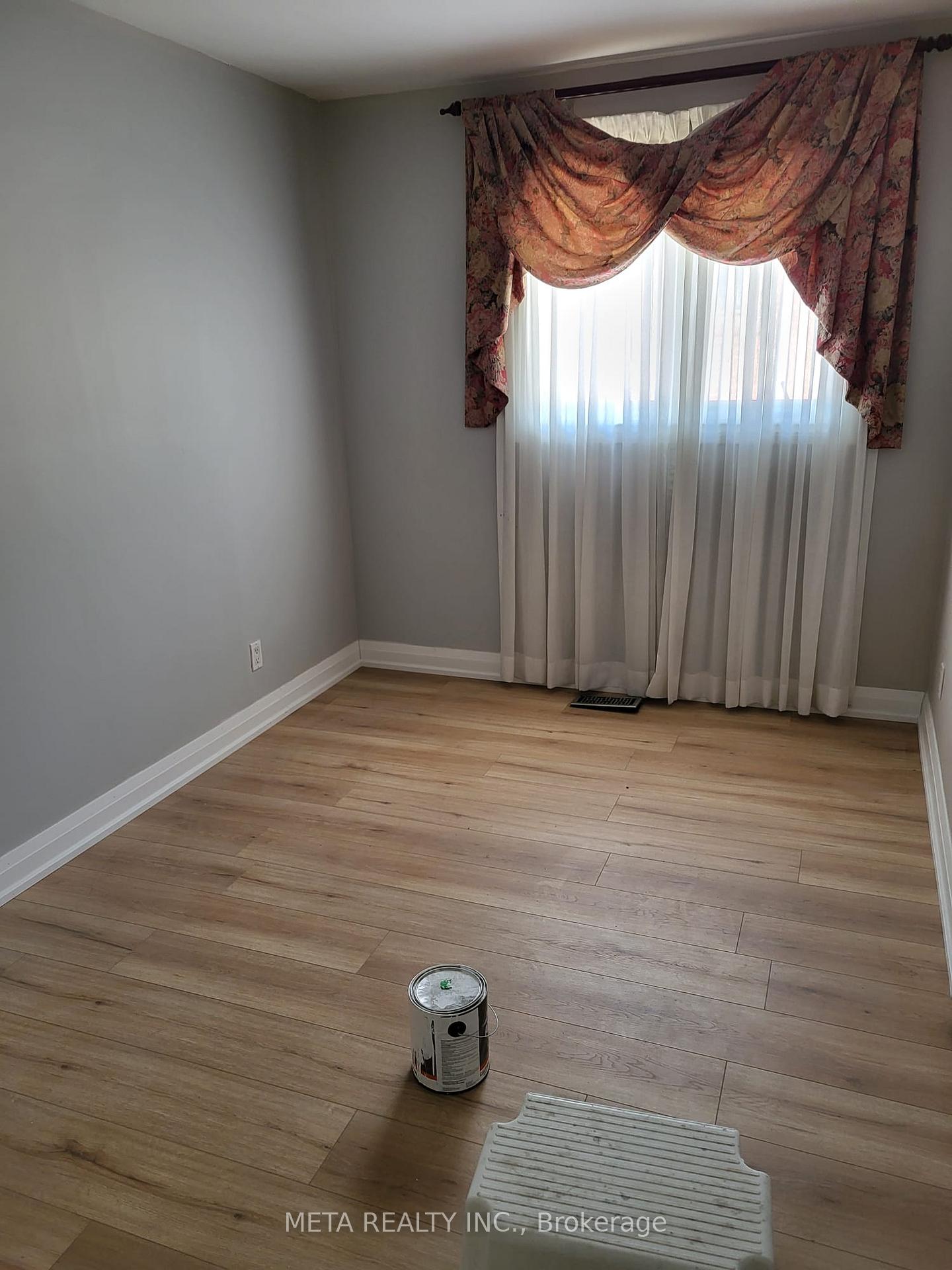 Photo 3 of 79 Chestermere Boulevard, Scarborough, Woburn — HOMEH