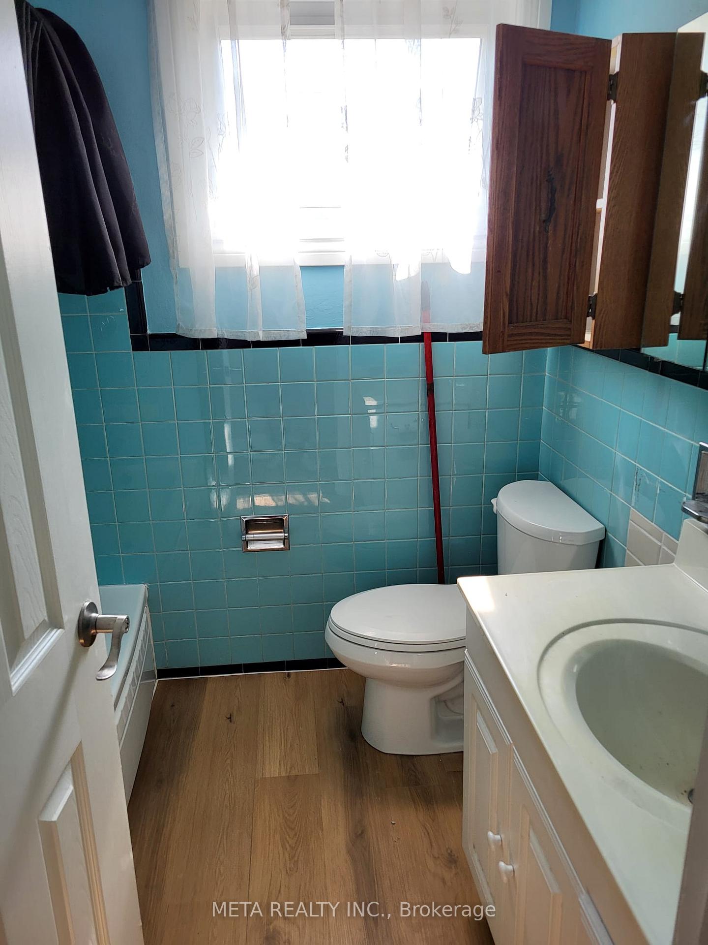 Photo 7 of 79 Chestermere Boulevard, Scarborough, Woburn — HOMEH