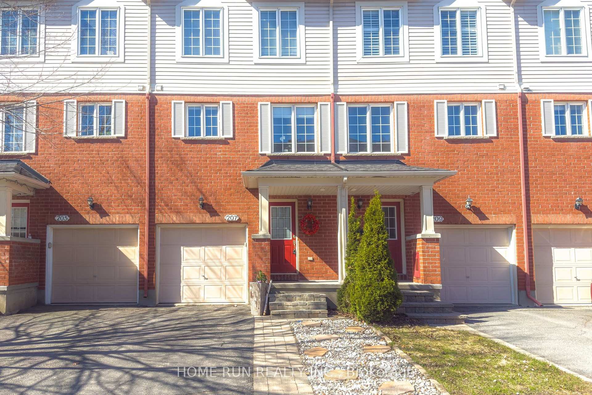 Photo 1 of Unit 207, 90 Edenvale Drive, Ottawa, Kanata - Beaverbrook — HOMEH