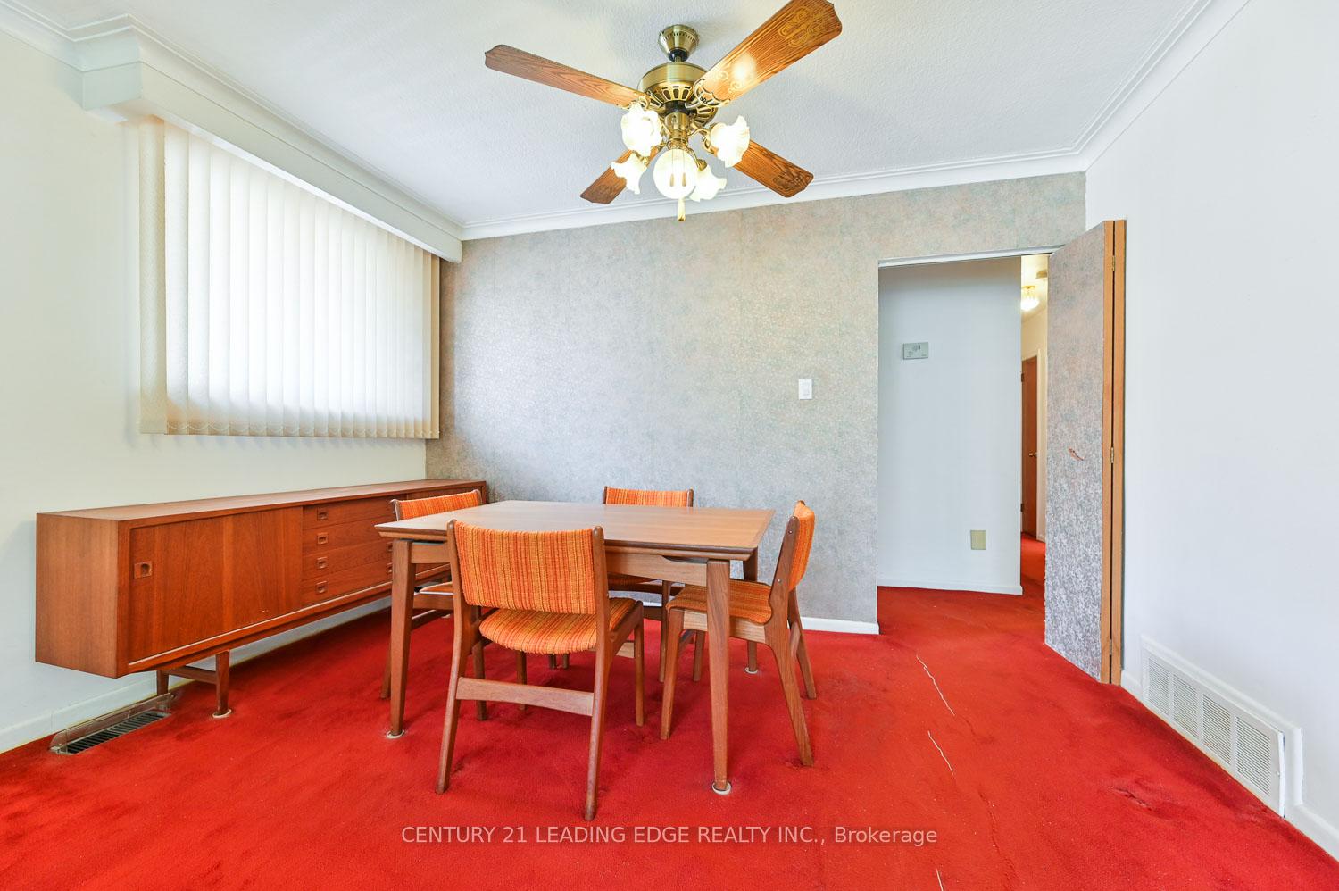 Photo 8 of 53 Danzig Street, Scarborough, West Hill — HOMEH